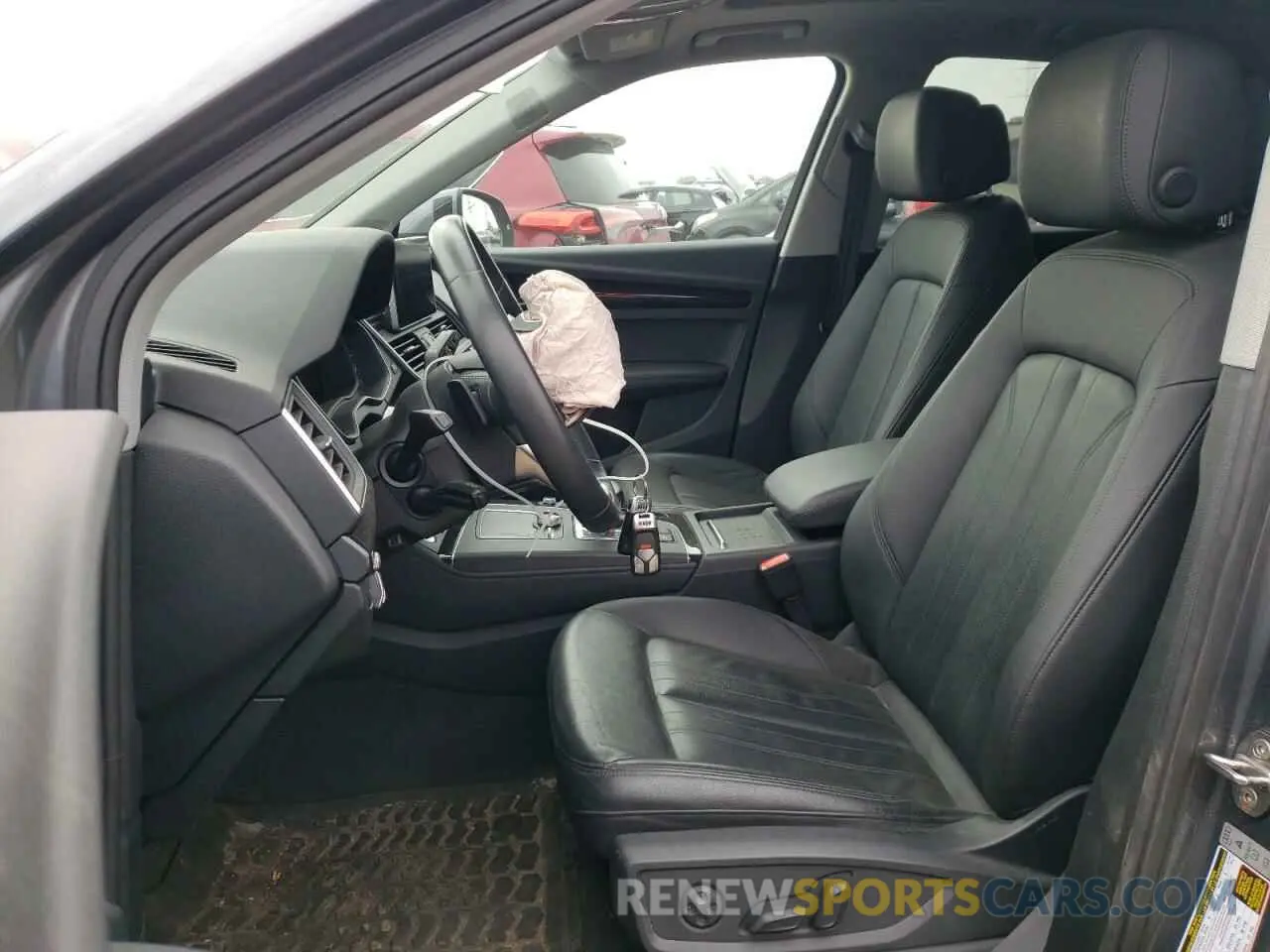 7 fotografías del automóvil dañado WA1CNAFY5L2001035 AUDI Q5 2020