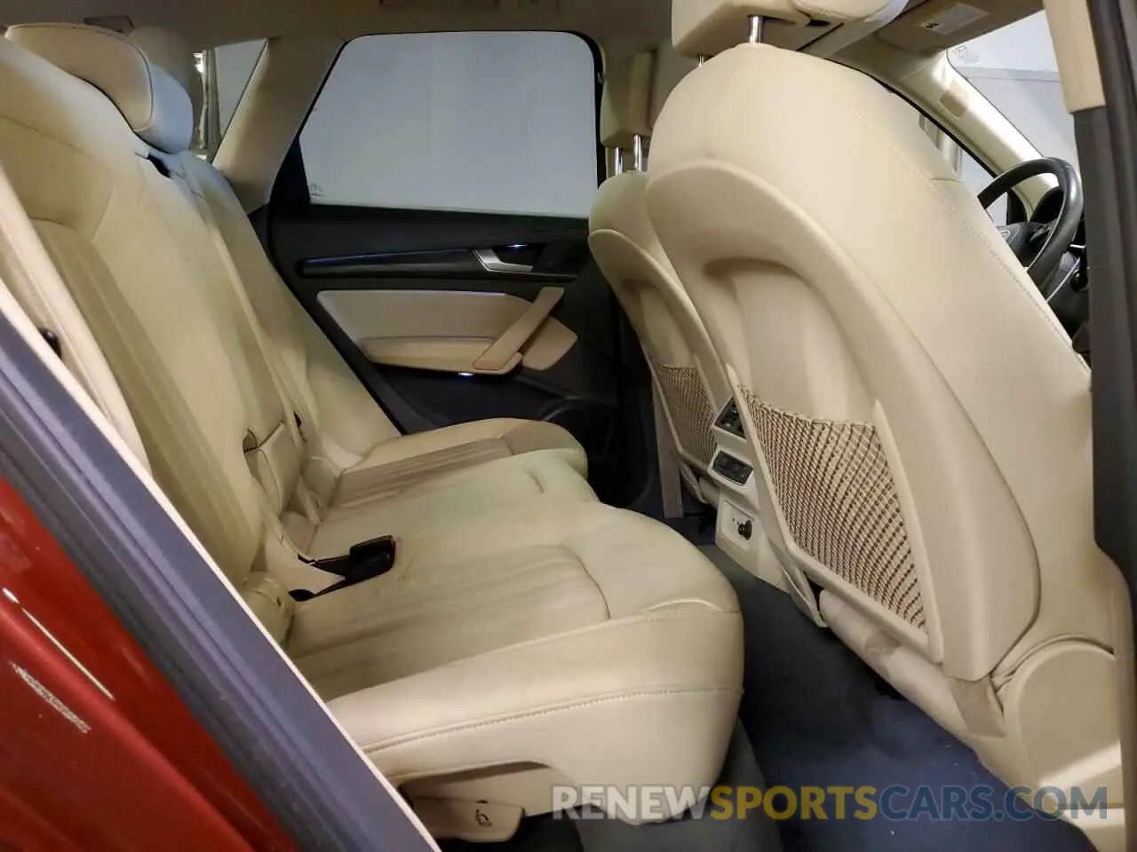 10 fotografías del automóvil dañado WA1CNAFY7L2099923 AUDI Q5 2020