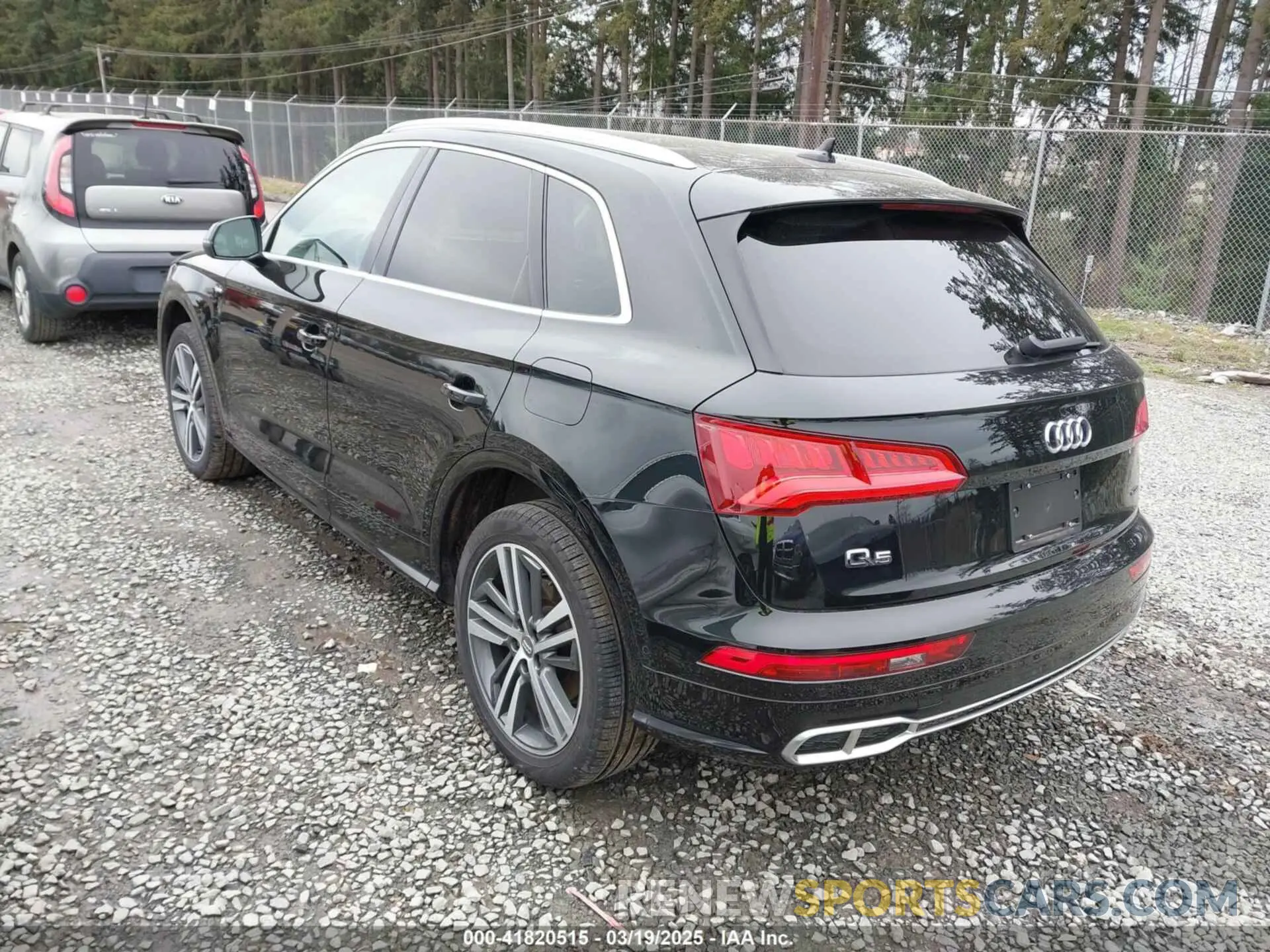 3 fotografías del automóvil dañado WA1F2AFY0L2045966 AUDI Q5 2020