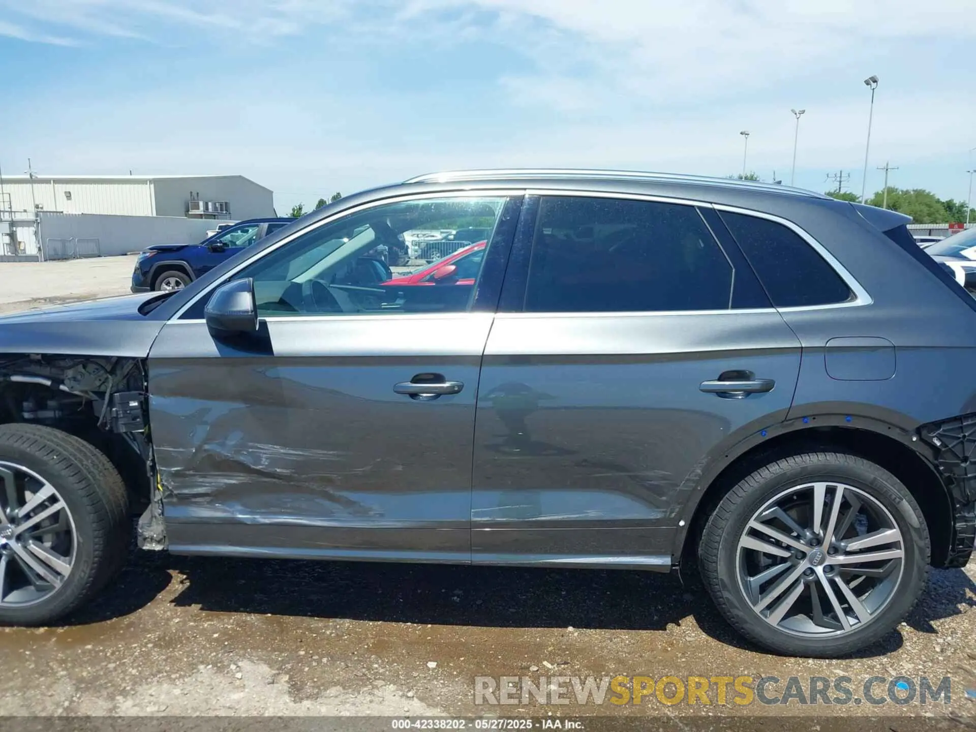 15 fotografías del automóvil dañado WA1F2AFY3L2112446 AUDI Q5 2020