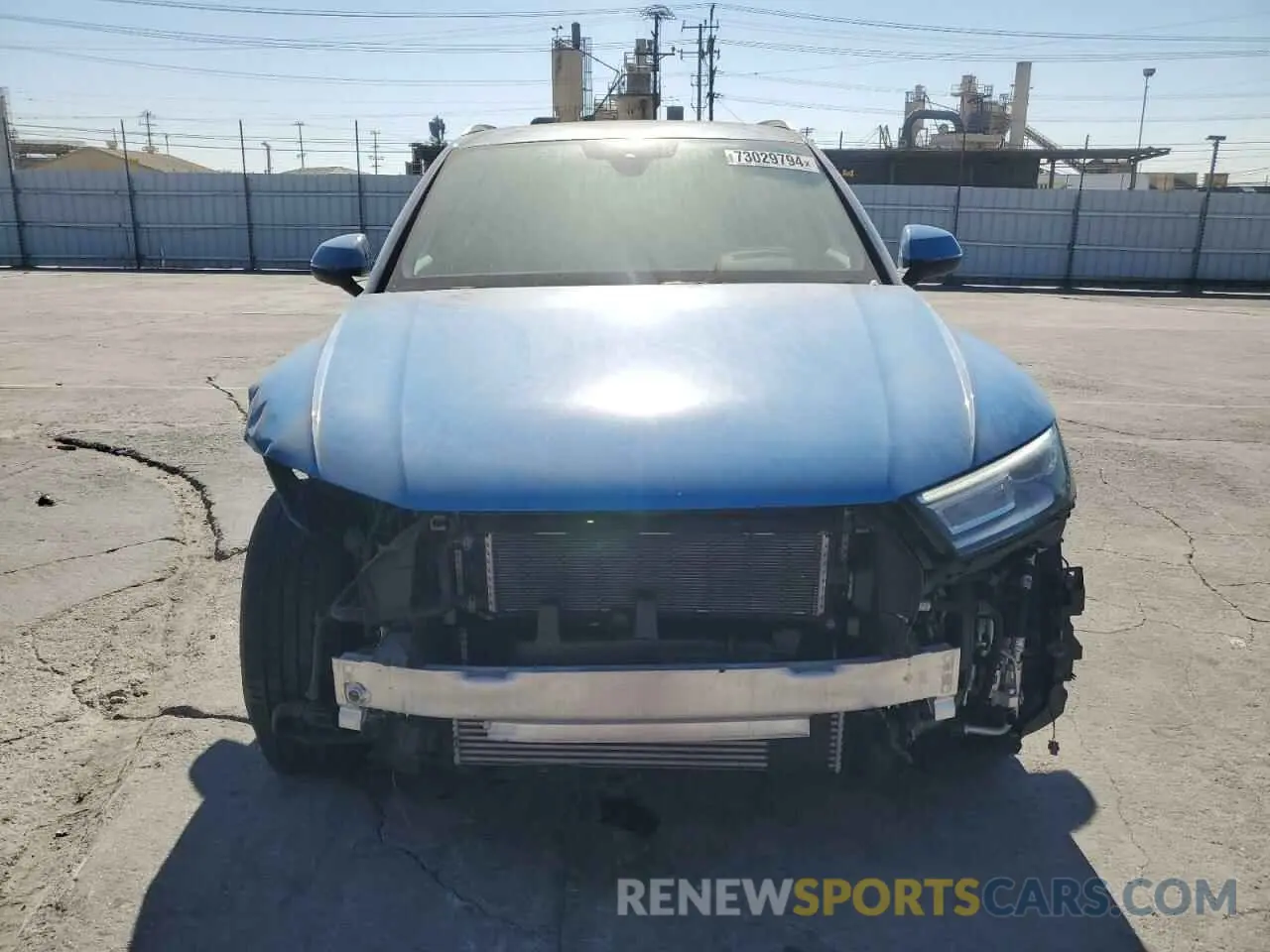 5 fotografías del automóvil dañado WA1G2AFY9L2048790 AUDI Q5 2020