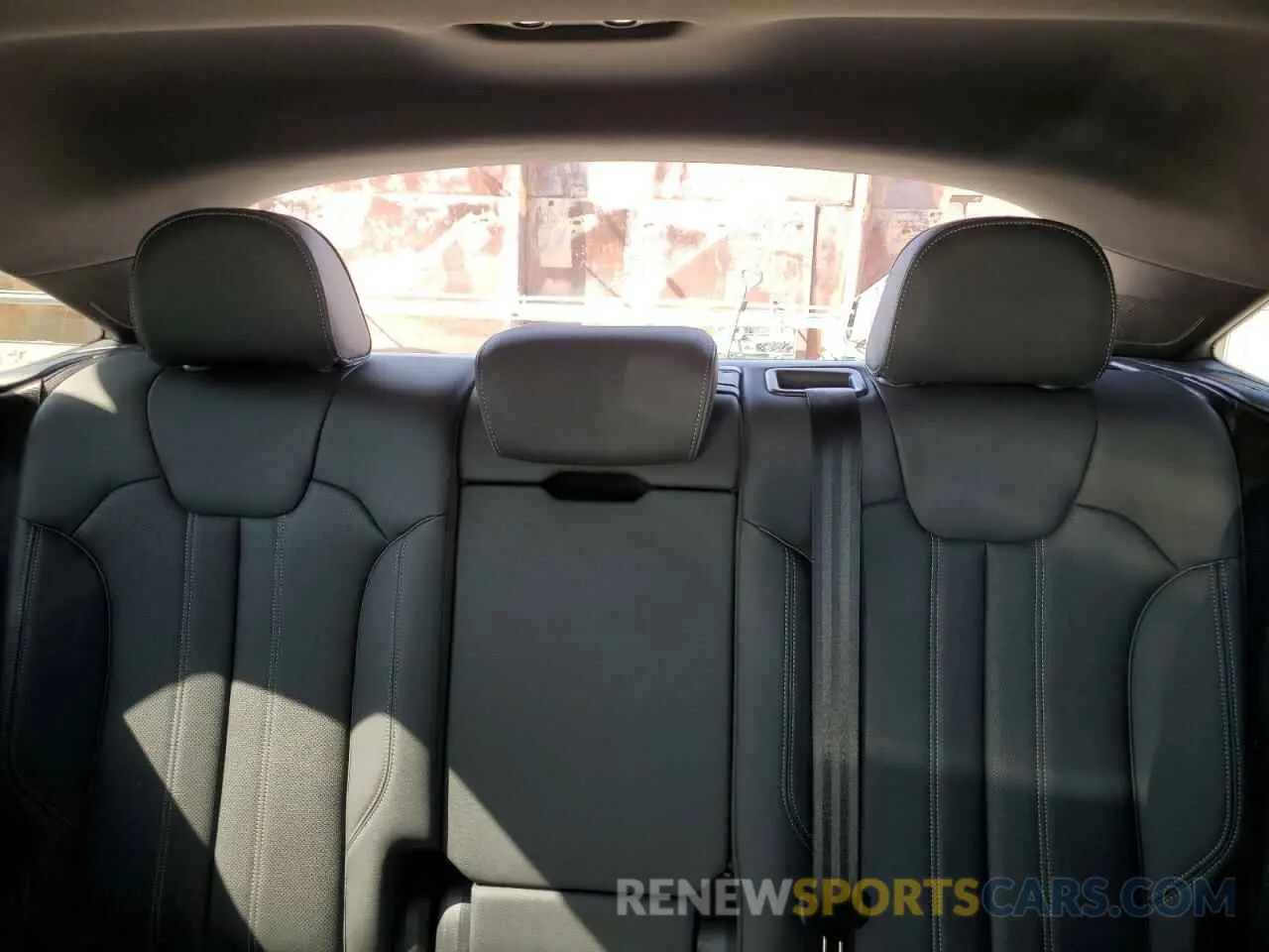 10 fotografías del automóvil dañado WA15AAFY0M2118303 AUDI Q5 2021