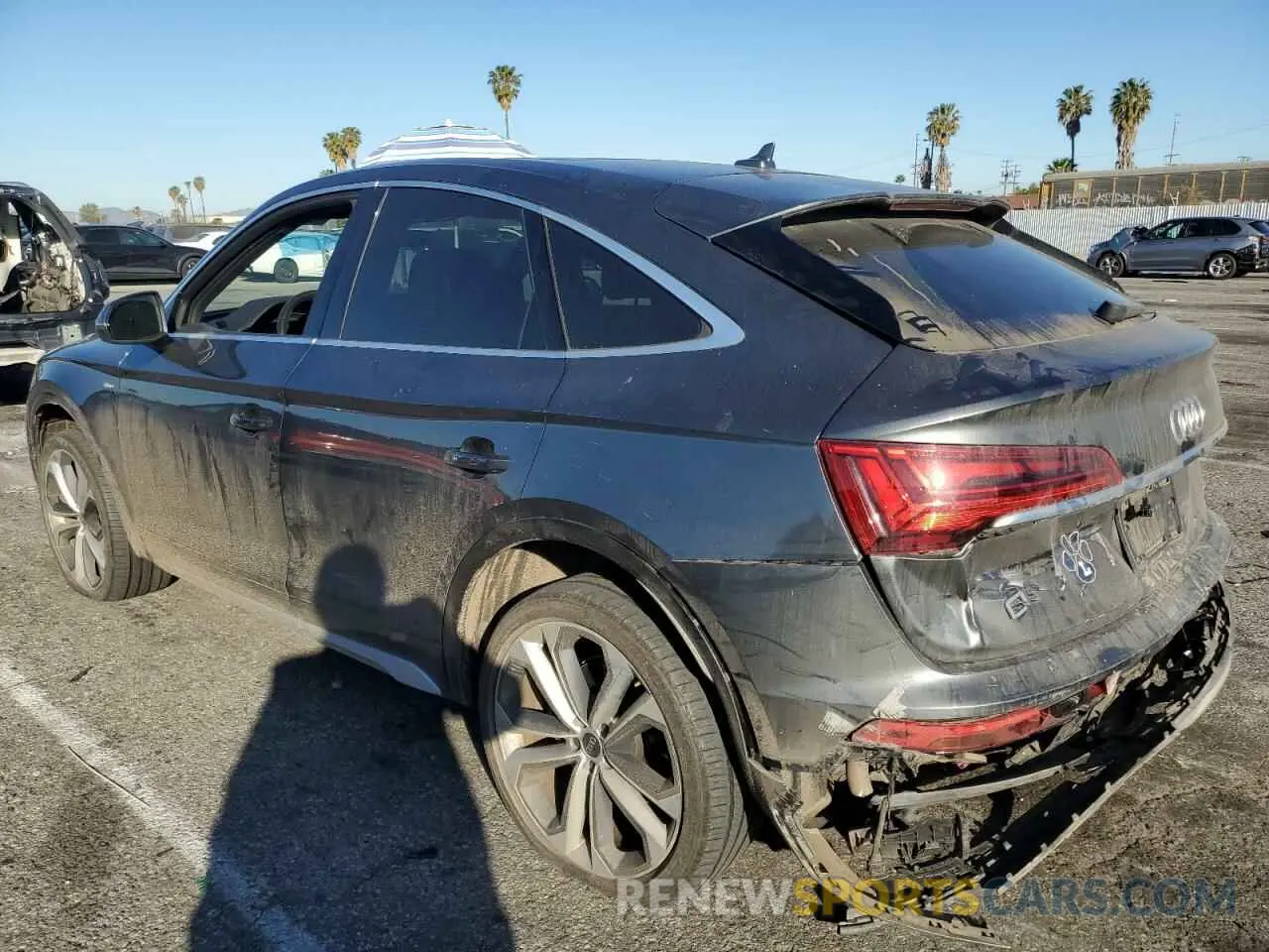 2 fotografías del automóvil dañado WA15AAFY8M2111910 AUDI Q5 2021