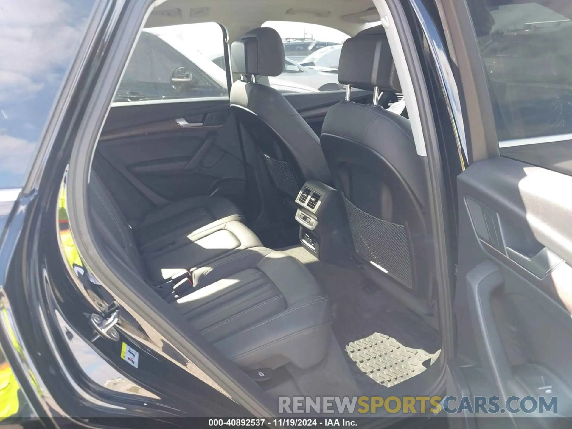 8 fotografías del automóvil dañado WA1AAAFY1M2075038 AUDI Q5 2021