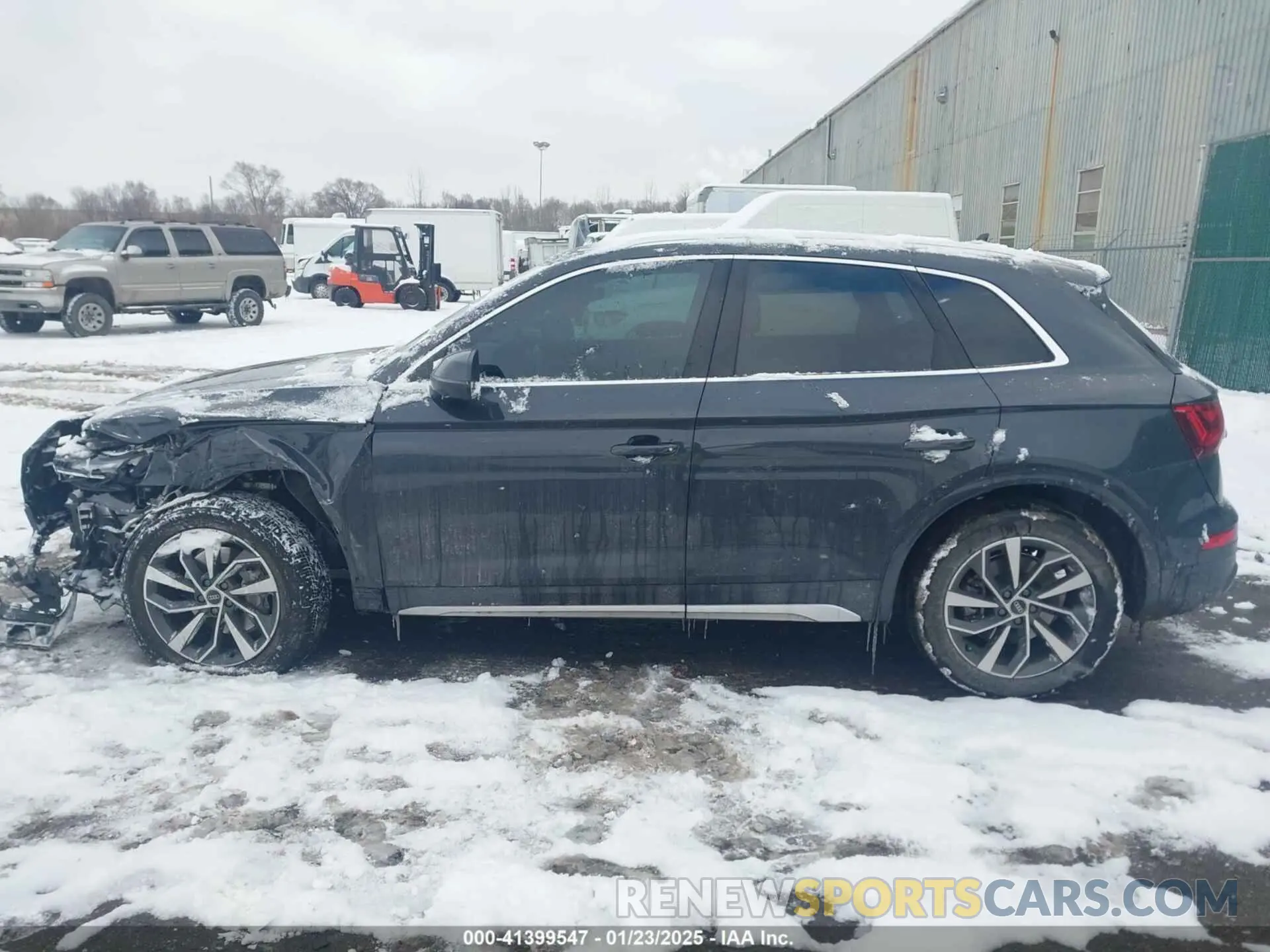 14 fotografías del automóvil dañado WA1AAAFY1M2101881 AUDI Q5 2021