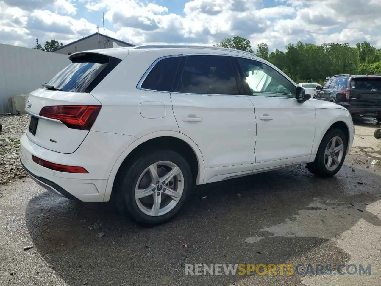 3 fotografías del automóvil dañado WA1AAAFY2M2002583 AUDI Q5 2021