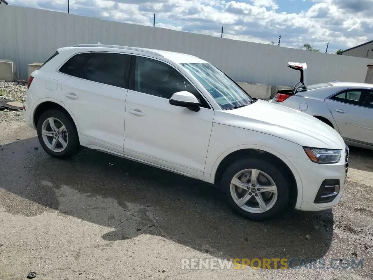 4 fotografías del automóvil dañado WA1AAAFY2M2002583 AUDI Q5 2021