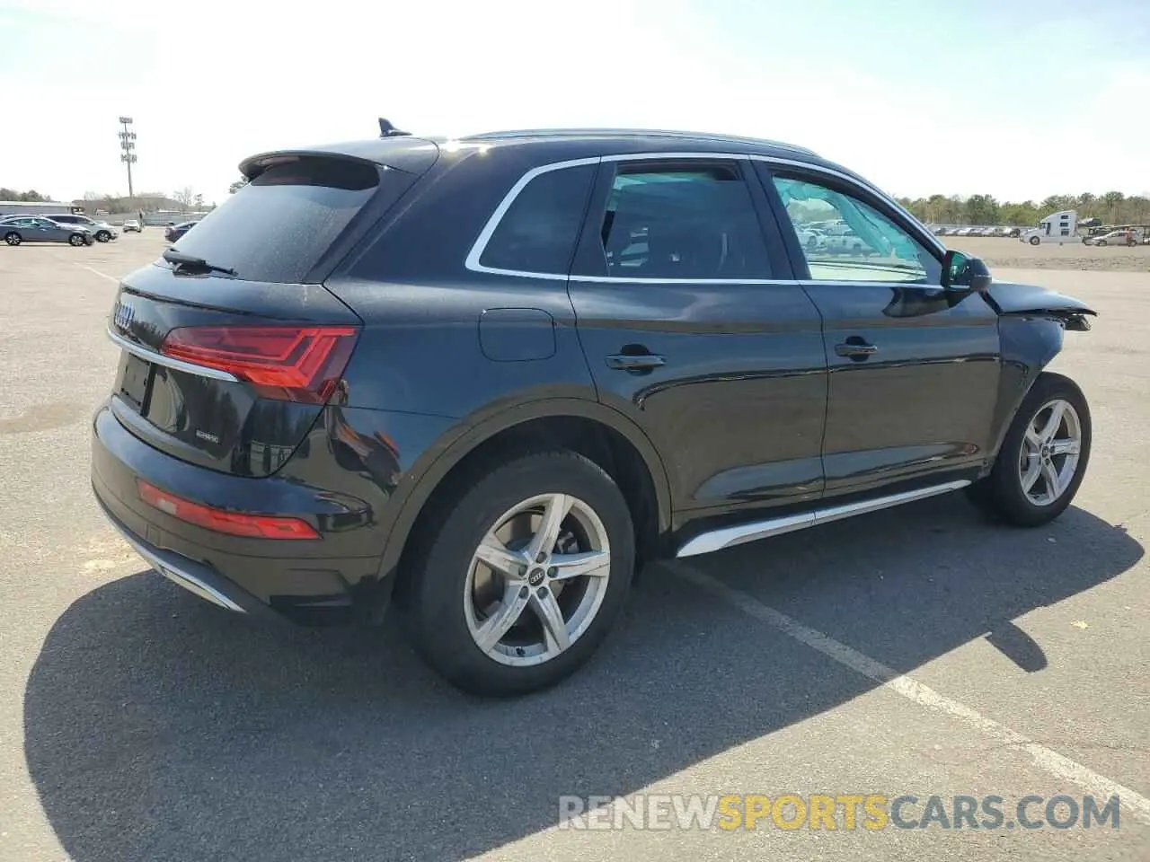 3 fotografías del automóvil dañado WA1AAAFY2M2052822 AUDI Q5 2021