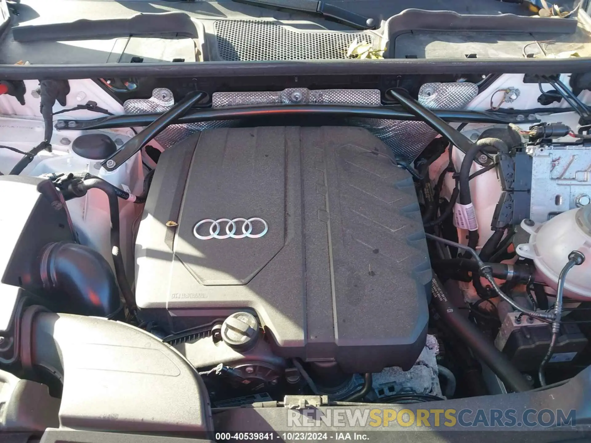 10 fotografías del automóvil dañado WA1AAAFY2M2110699 AUDI Q5 2021