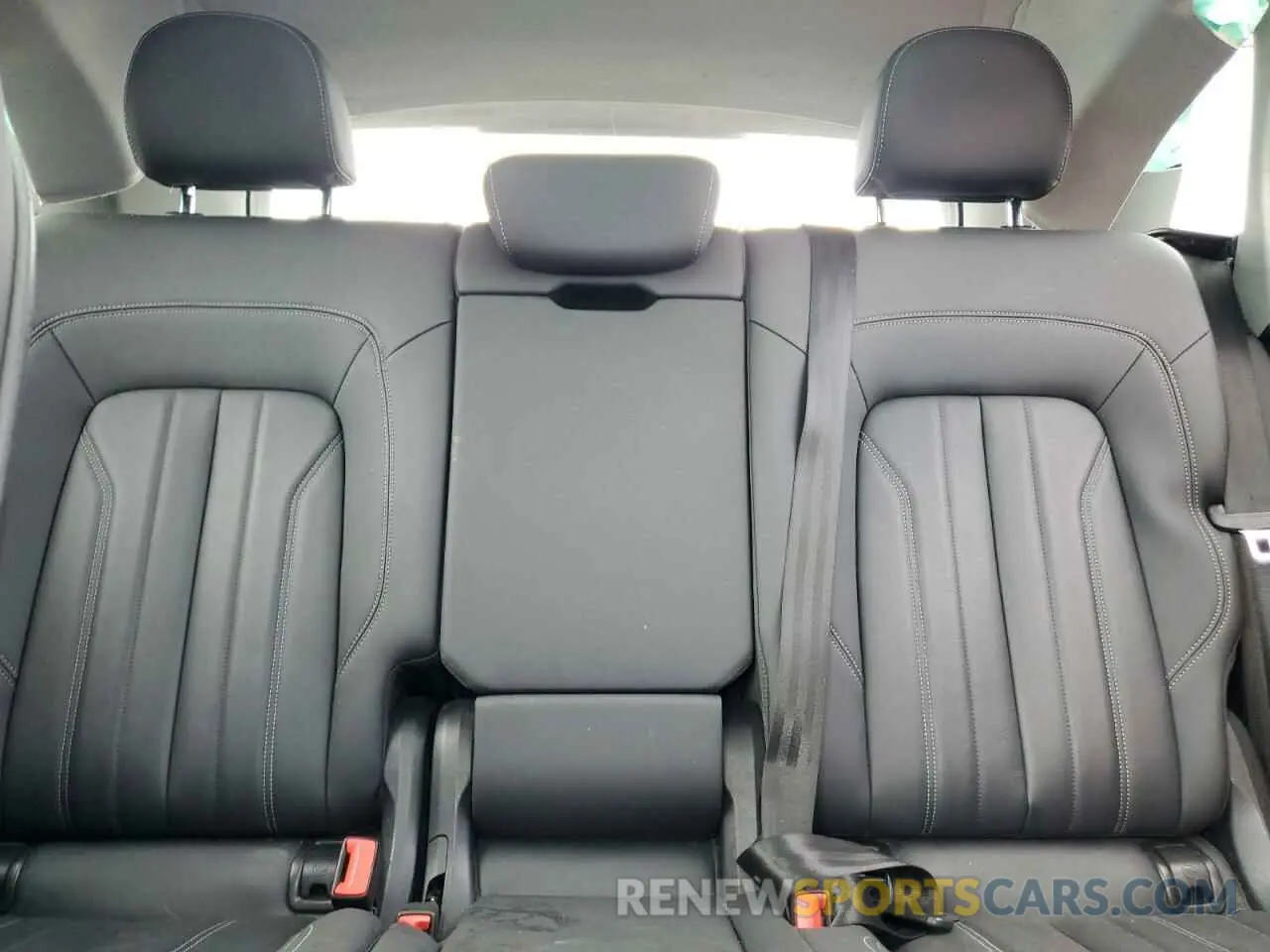 10 fotografías del automóvil dañado WA1AAAFY3M2113577 AUDI Q5 2021