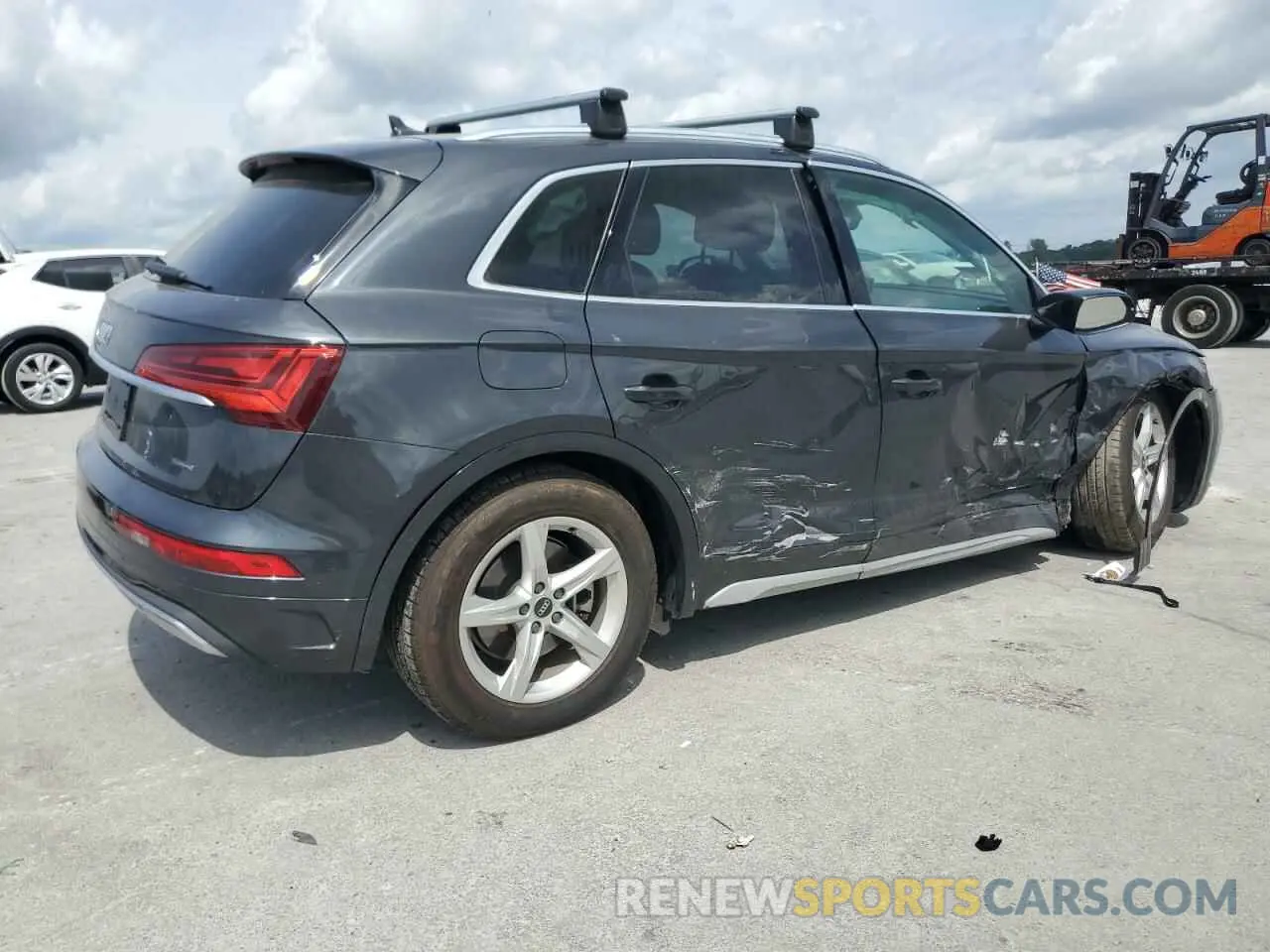 3 fotografías del automóvil dañado WA1AAAFY3M2113577 AUDI Q5 2021