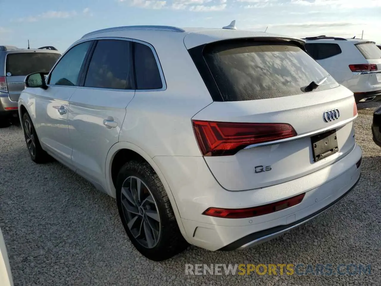3 fotografías del automóvil dañado WA1AAAFY3M2126412 AUDI Q5 2021