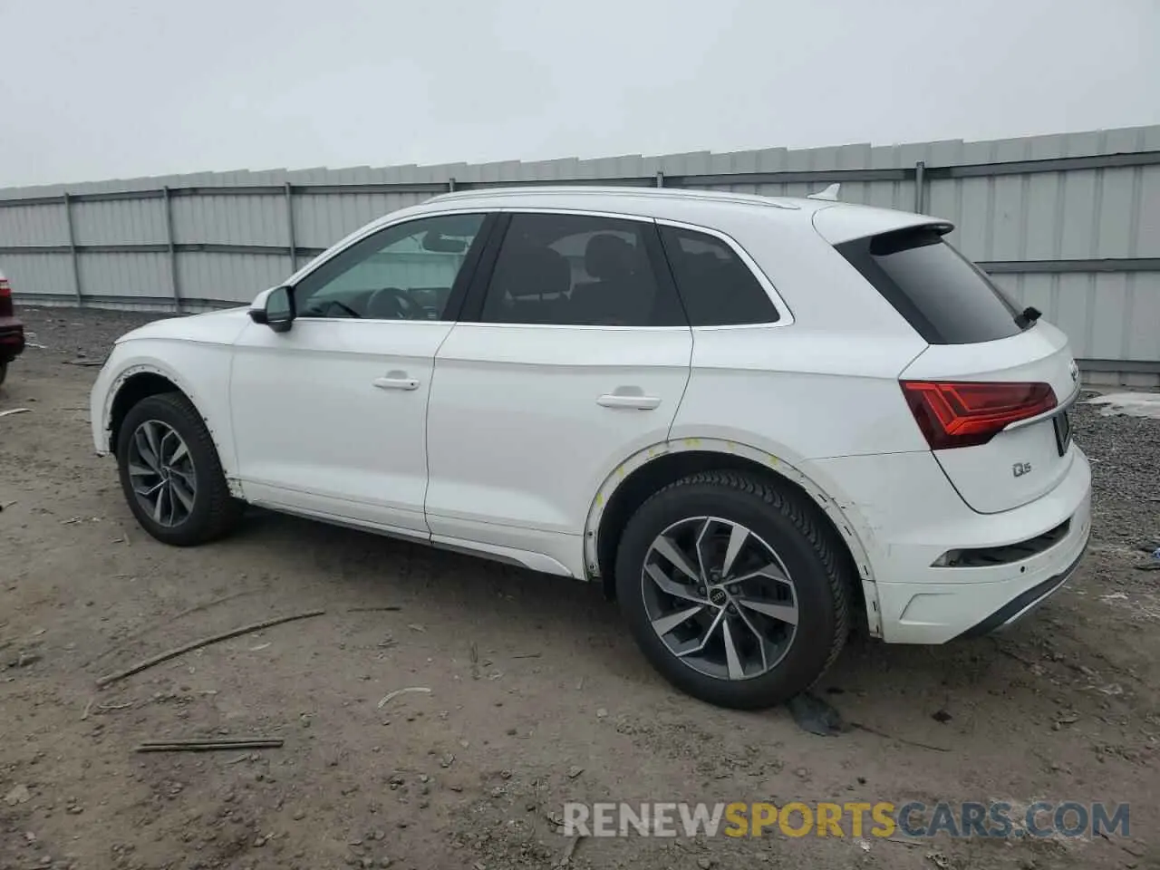 2 fotografías del automóvil dañado WA1AAAFY3M2128323 AUDI Q5 2021