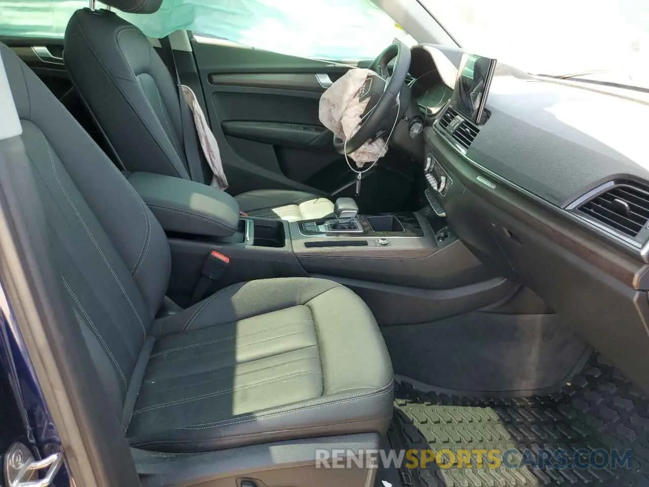 5 fotografías del automóvil dañado WA1AAAFY4M2020566 AUDI Q5 2021