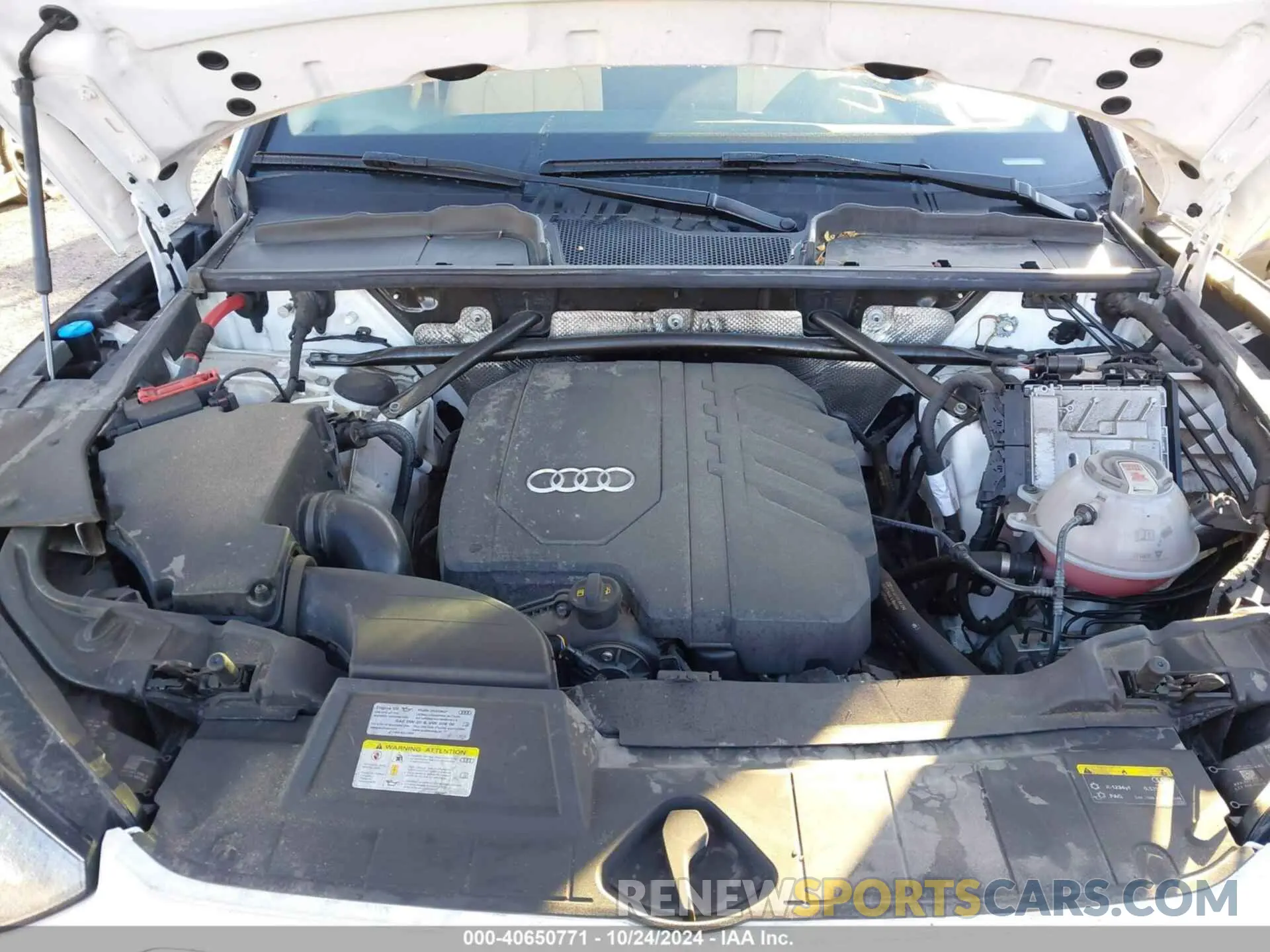 10 fotografías del automóvil dañado WA1AAAFY4M2076720 AUDI Q5 2021