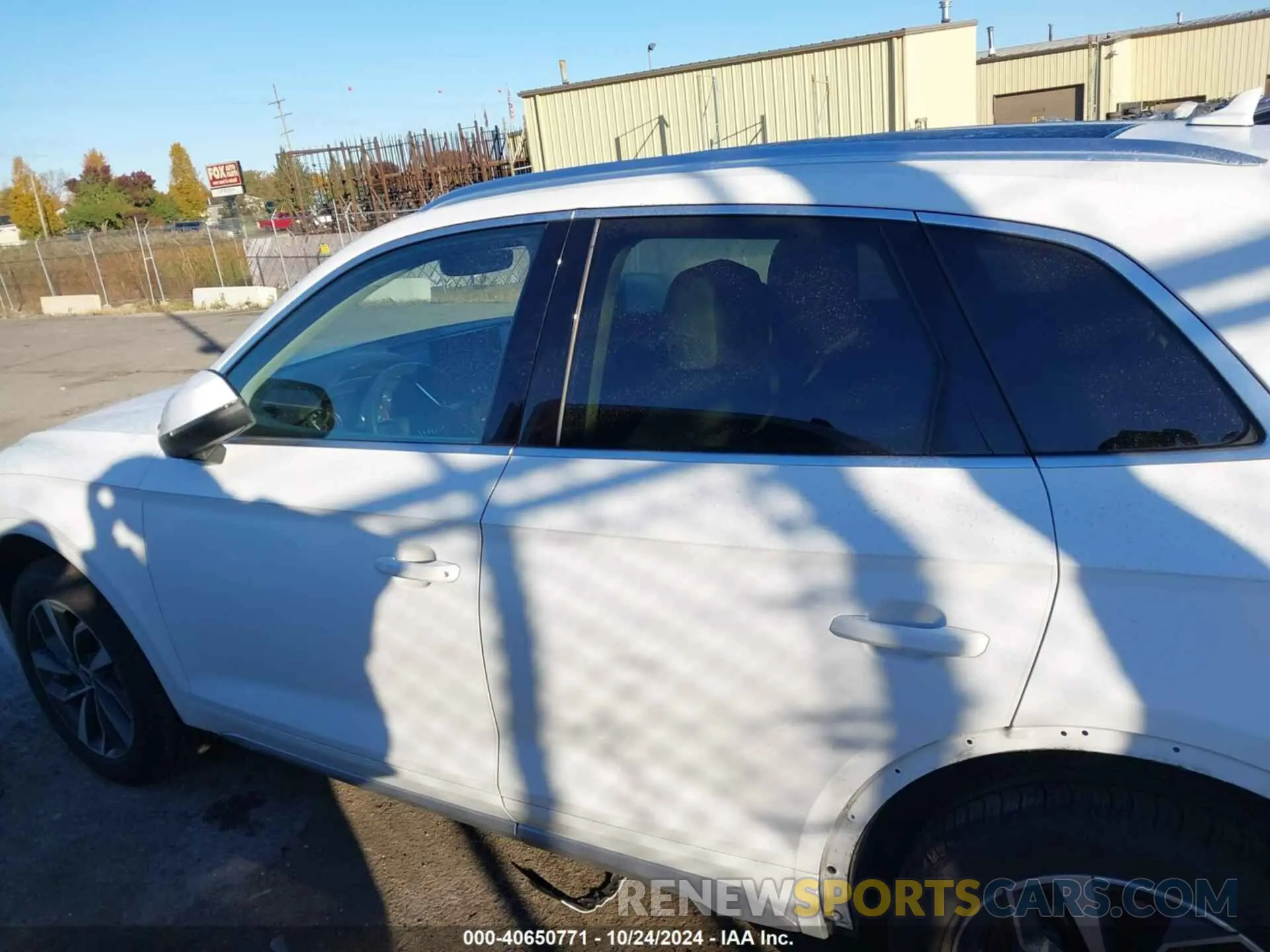 14 fotografías del automóvil dañado WA1AAAFY4M2076720 AUDI Q5 2021