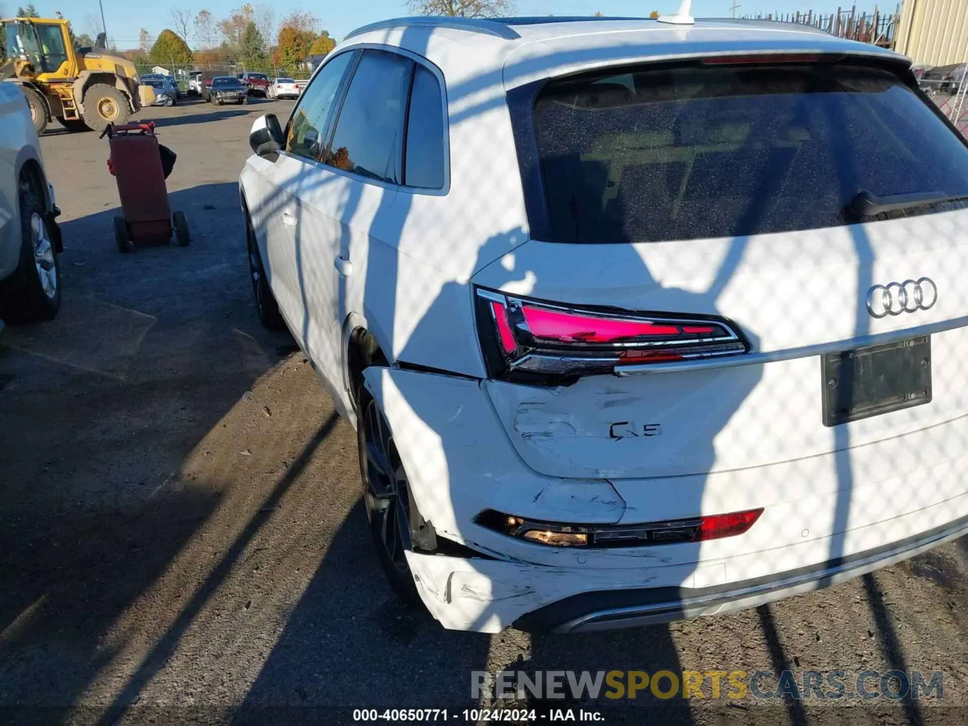 3 fotografías del automóvil dañado WA1AAAFY4M2076720 AUDI Q5 2021