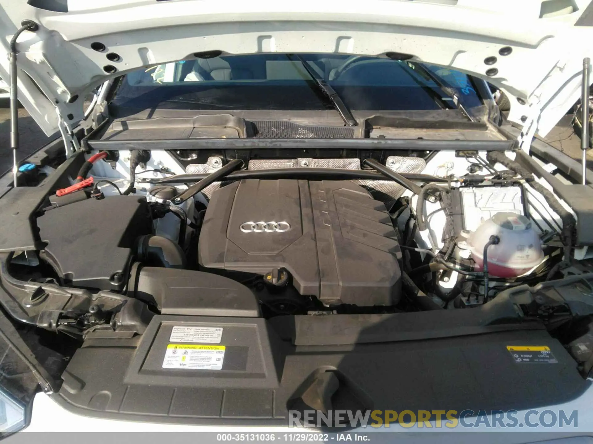 10 fotografías del automóvil dañado WA1AAAFY4M2101843 AUDI Q5 2021