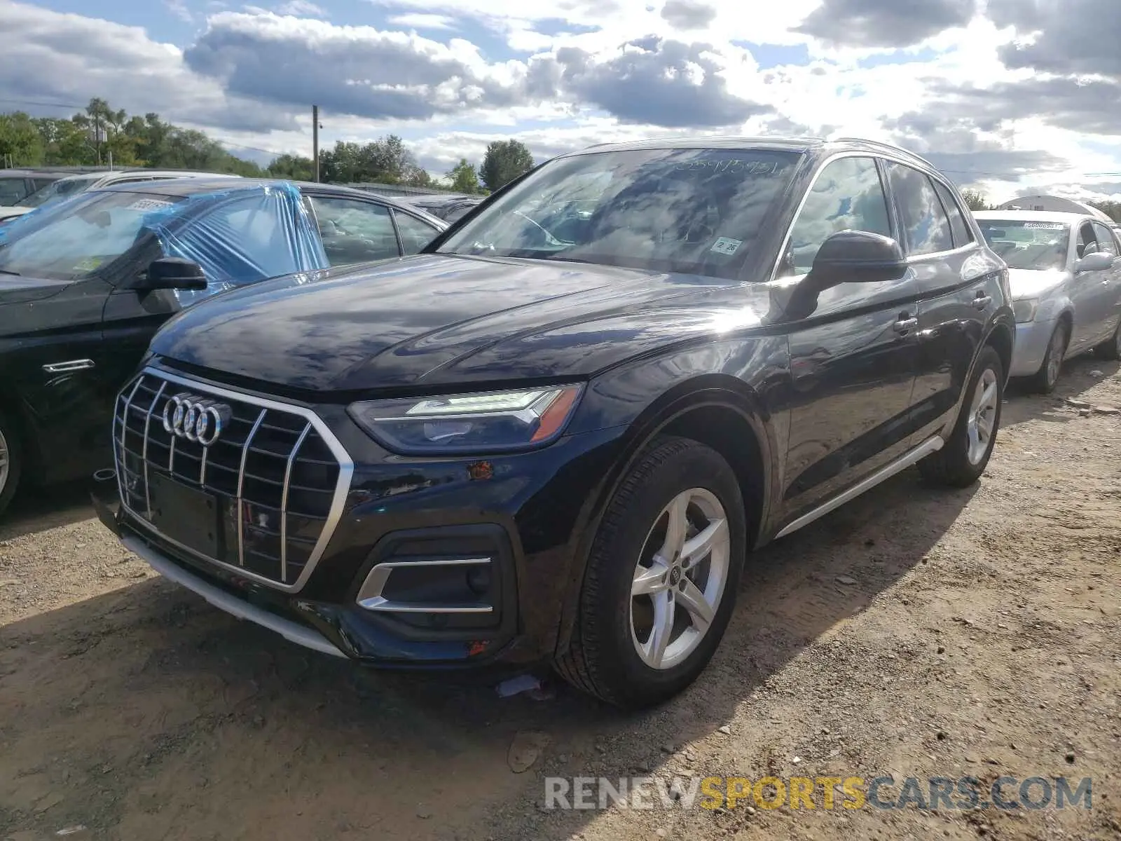 2 fotografías del automóvil dañado WA1AAAFY6M2002912 AUDI Q5 2021