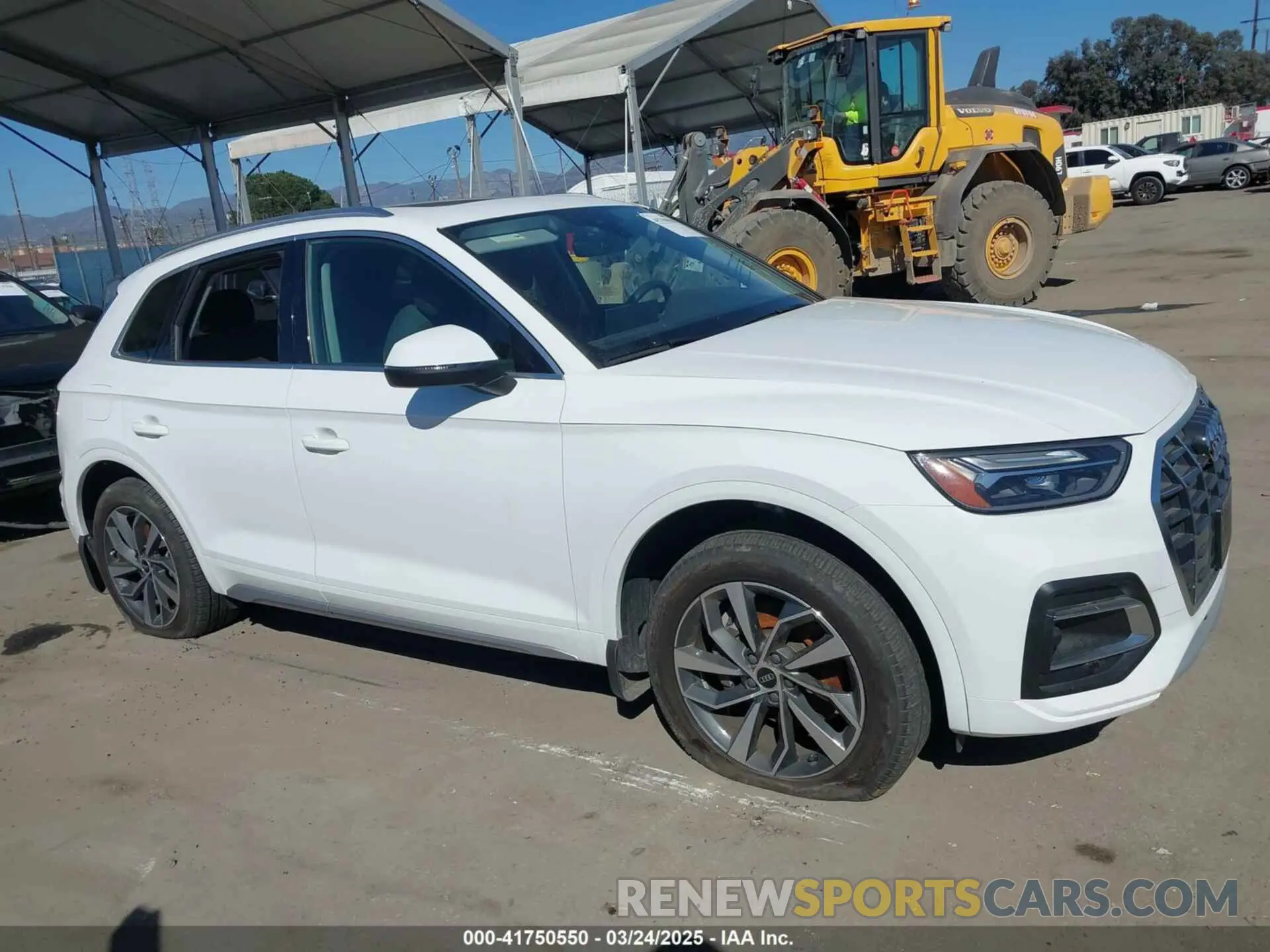 12 fotografías del automóvil dañado WA1AAAFY6M2045811 AUDI Q5 2021