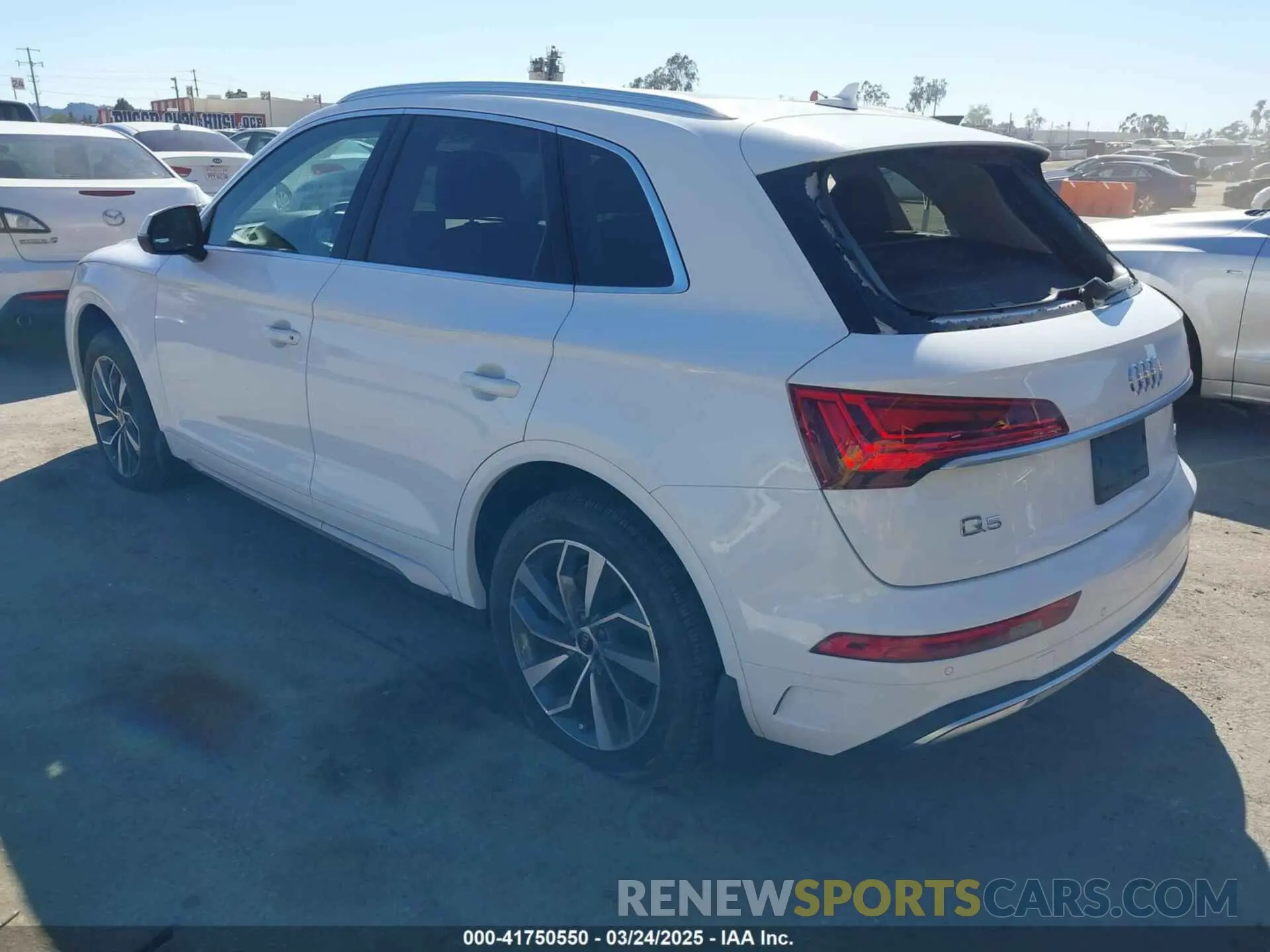 3 fotografías del automóvil dañado WA1AAAFY6M2045811 AUDI Q5 2021