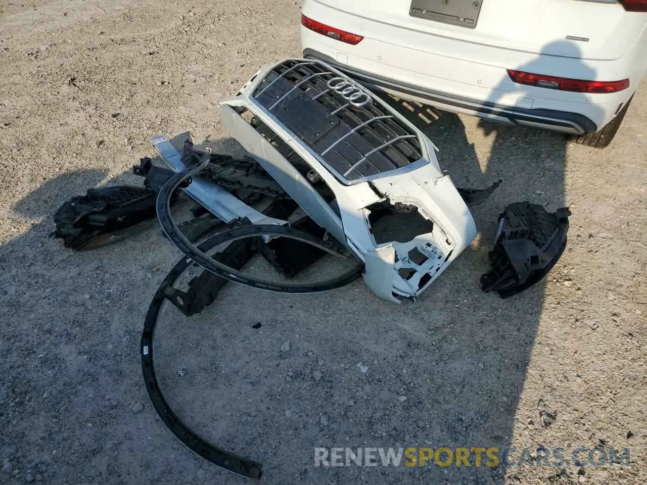 13 fotografías del automóvil dañado WA1AAAFY7M2014289 AUDI Q5 2021