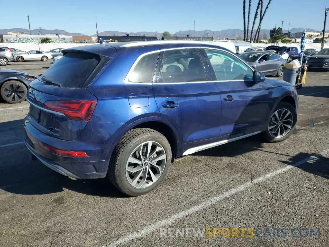 3 fotografías del automóvil dañado WA1AAAFY7M2056378 AUDI Q5 2021
