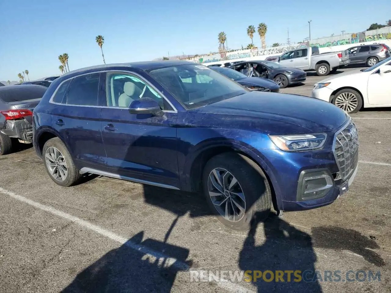 4 fotografías del automóvil dañado WA1AAAFY7M2056378 AUDI Q5 2021