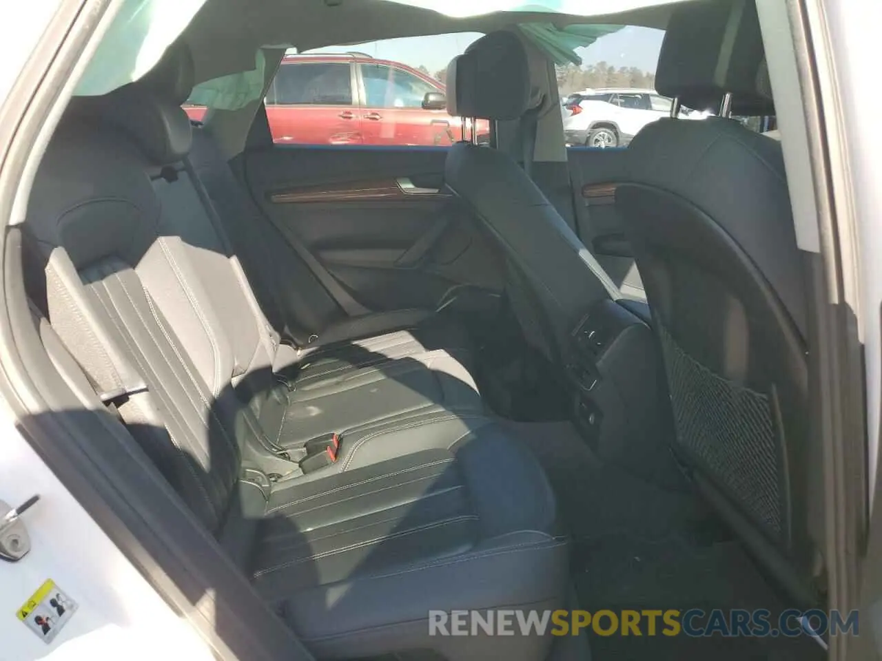 11 fotografías del automóvil dañado WA1AAAFY8M2004192 AUDI Q5 2021