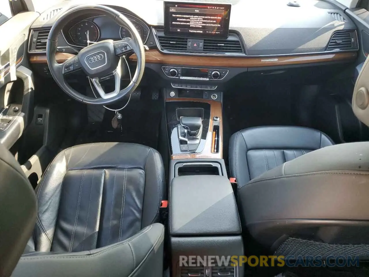 8 fotografías del automóvil dañado WA1AAAFY8M2004192 AUDI Q5 2021