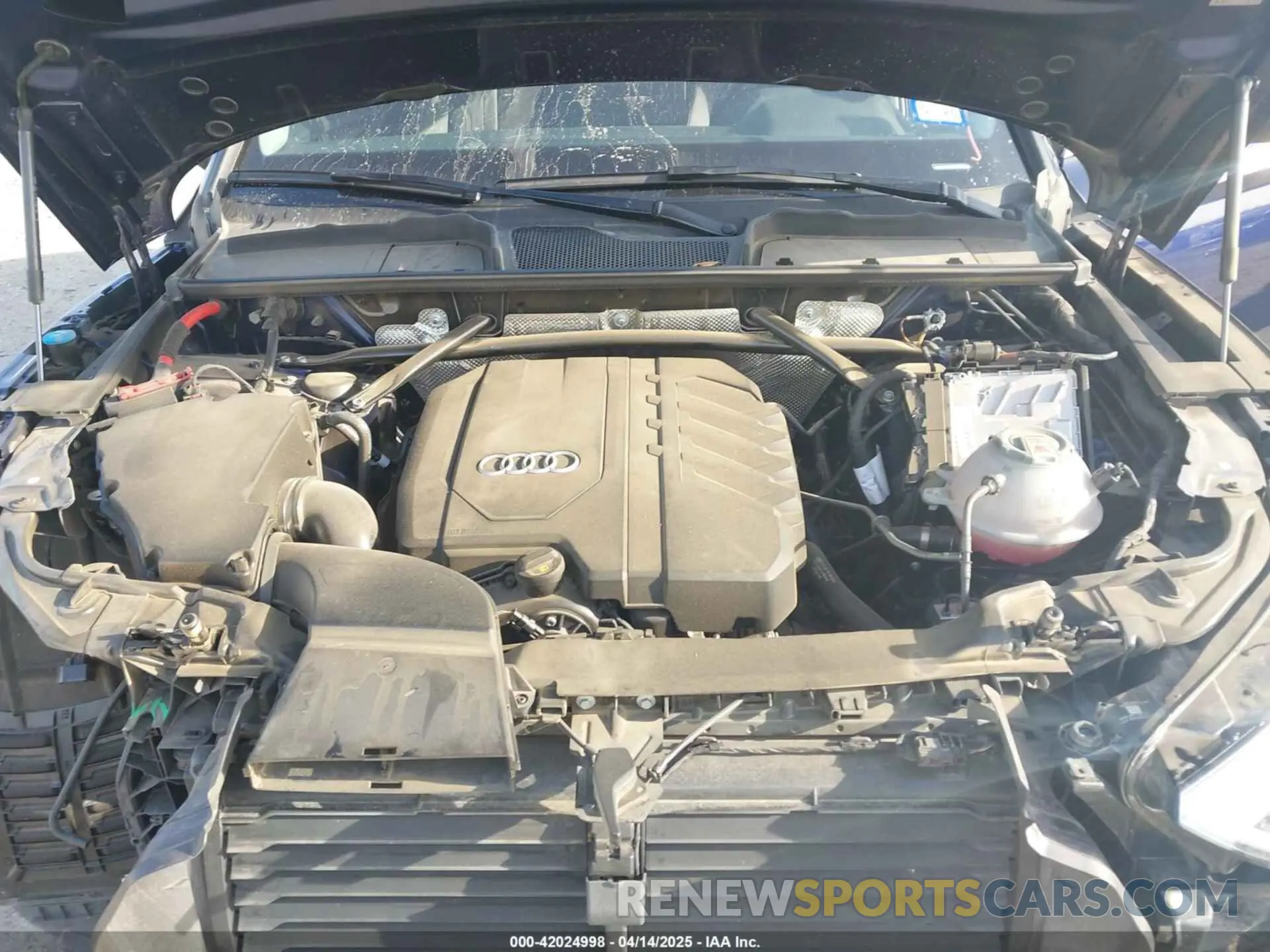 10 fotografías del automóvil dañado WA1AAAFY8M2074985 AUDI Q5 2021