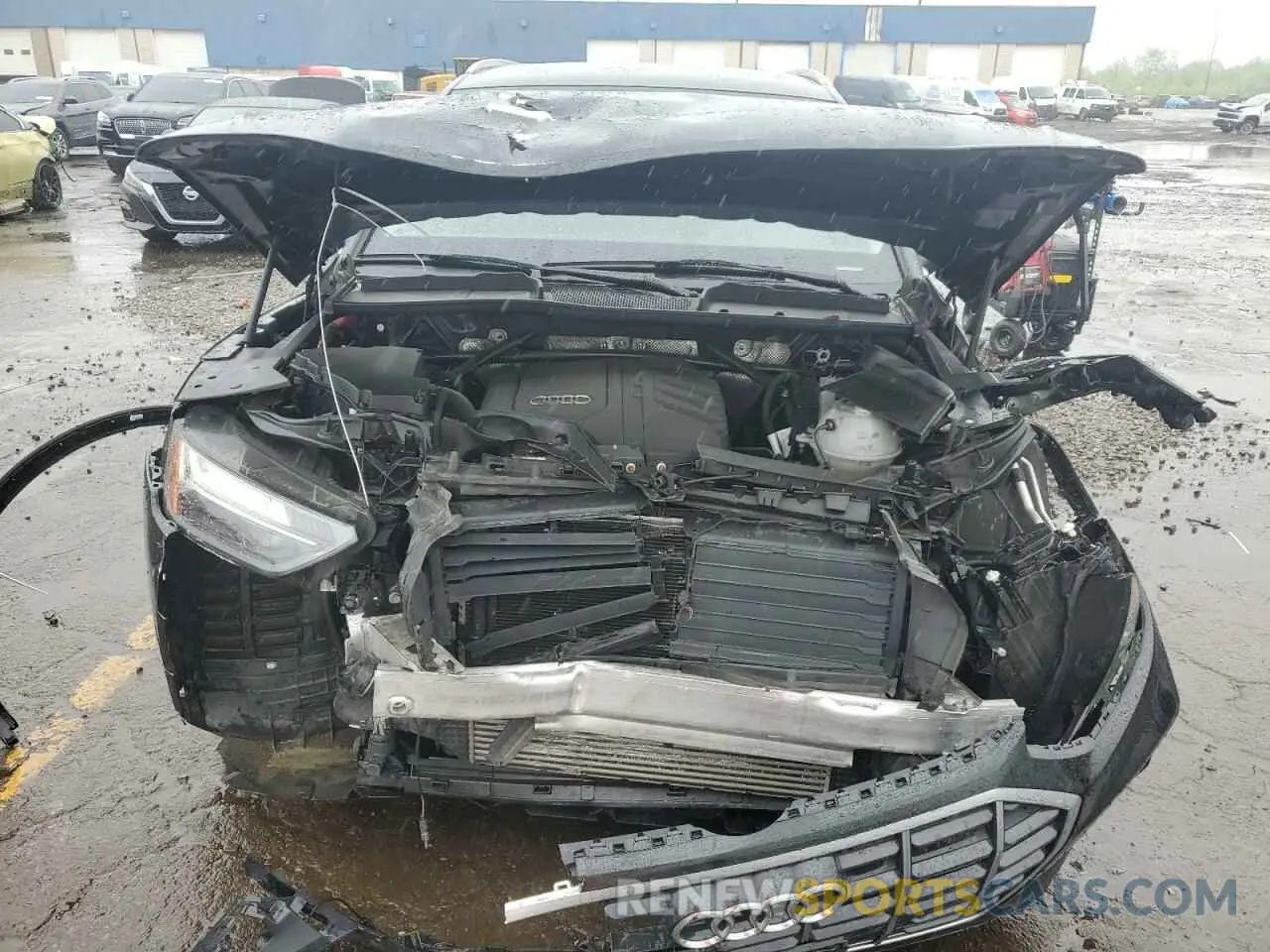 11 fotografías del automóvil dañado WA1AAAFY8M2089521 AUDI Q5 2021