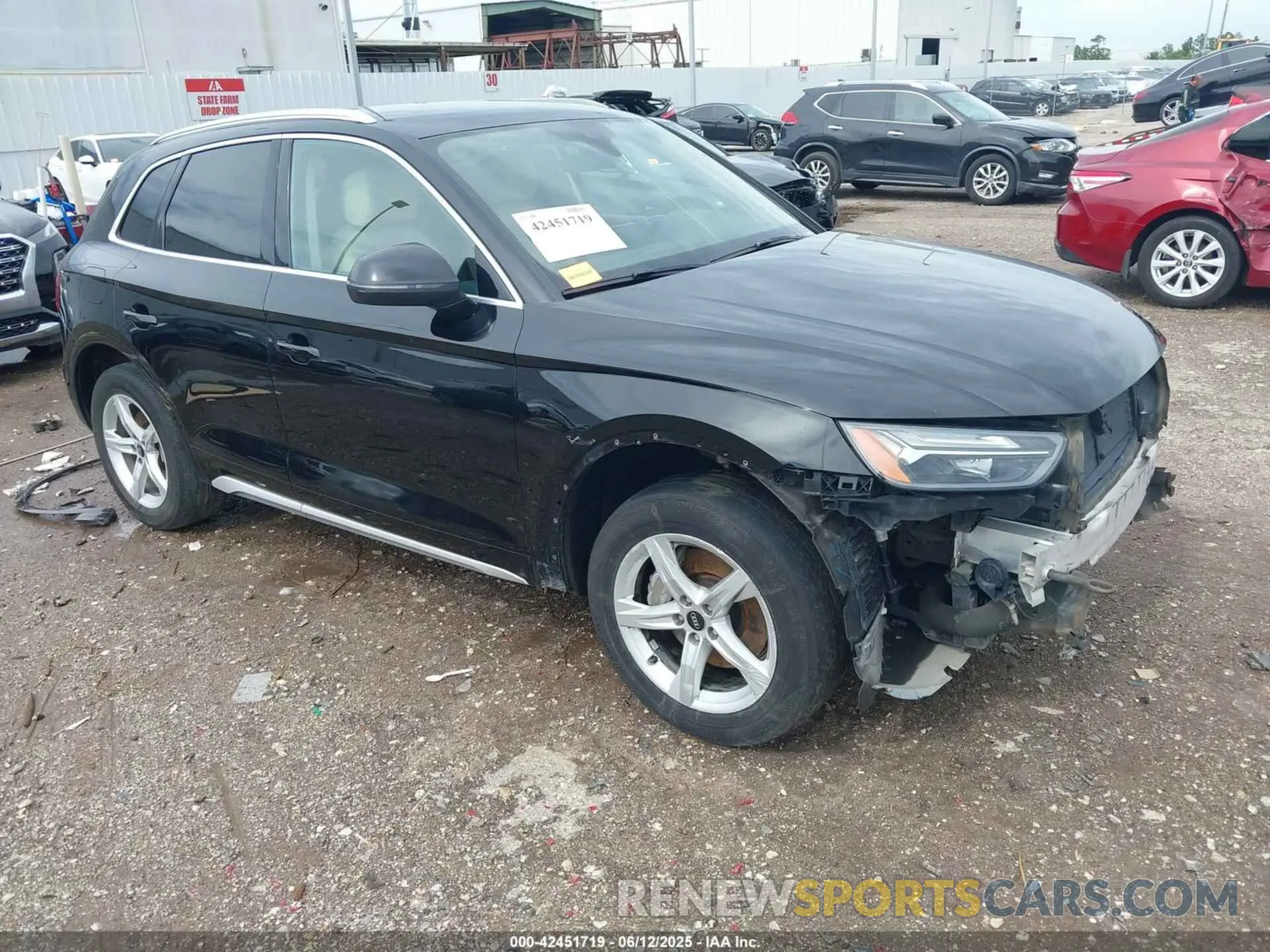 1 fotografías del automóvil dañado WA1AAAFYXM2004808 AUDI Q5 2021