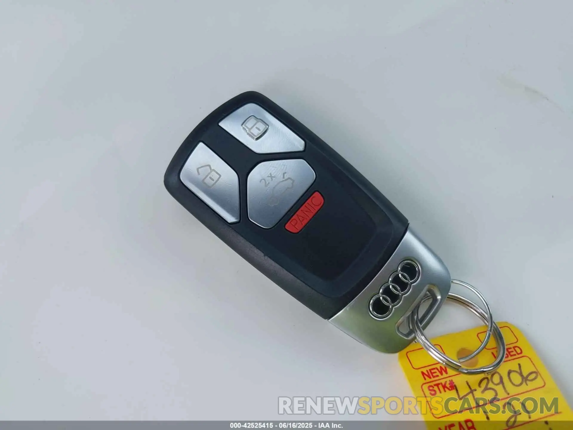 11 fotografías del automóvil dañado WA1AAAFYXM2010852 AUDI Q5 2021