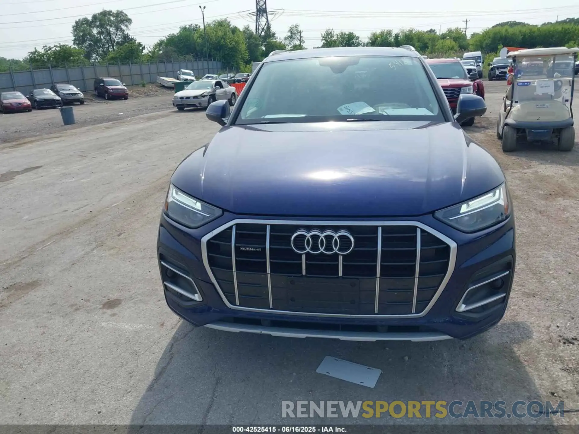13 fotografías del automóvil dañado WA1AAAFYXM2010852 AUDI Q5 2021