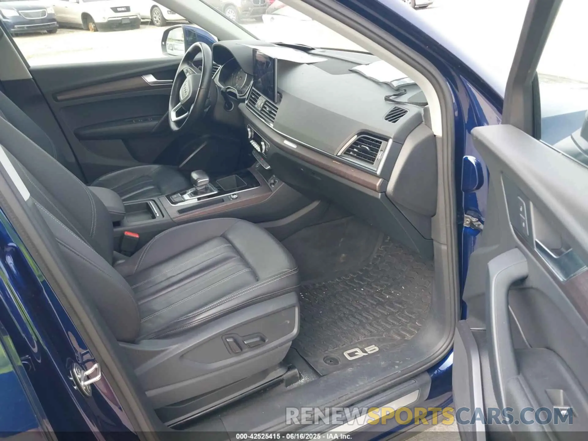 5 fotografías del automóvil dañado WA1AAAFYXM2010852 AUDI Q5 2021