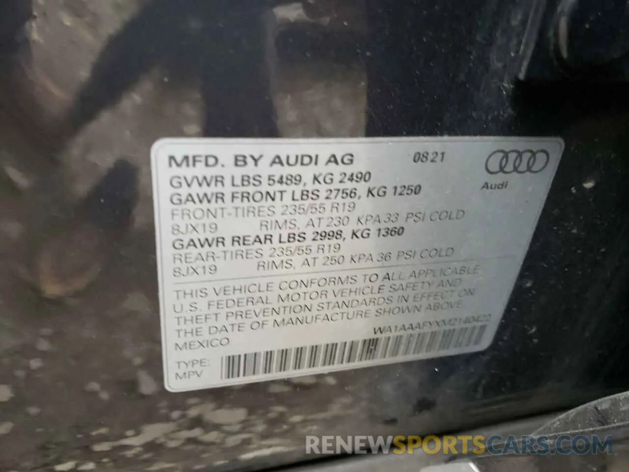 10 fotografías del automóvil dañado WA1AAAFYXM2140422 AUDI Q5 2021