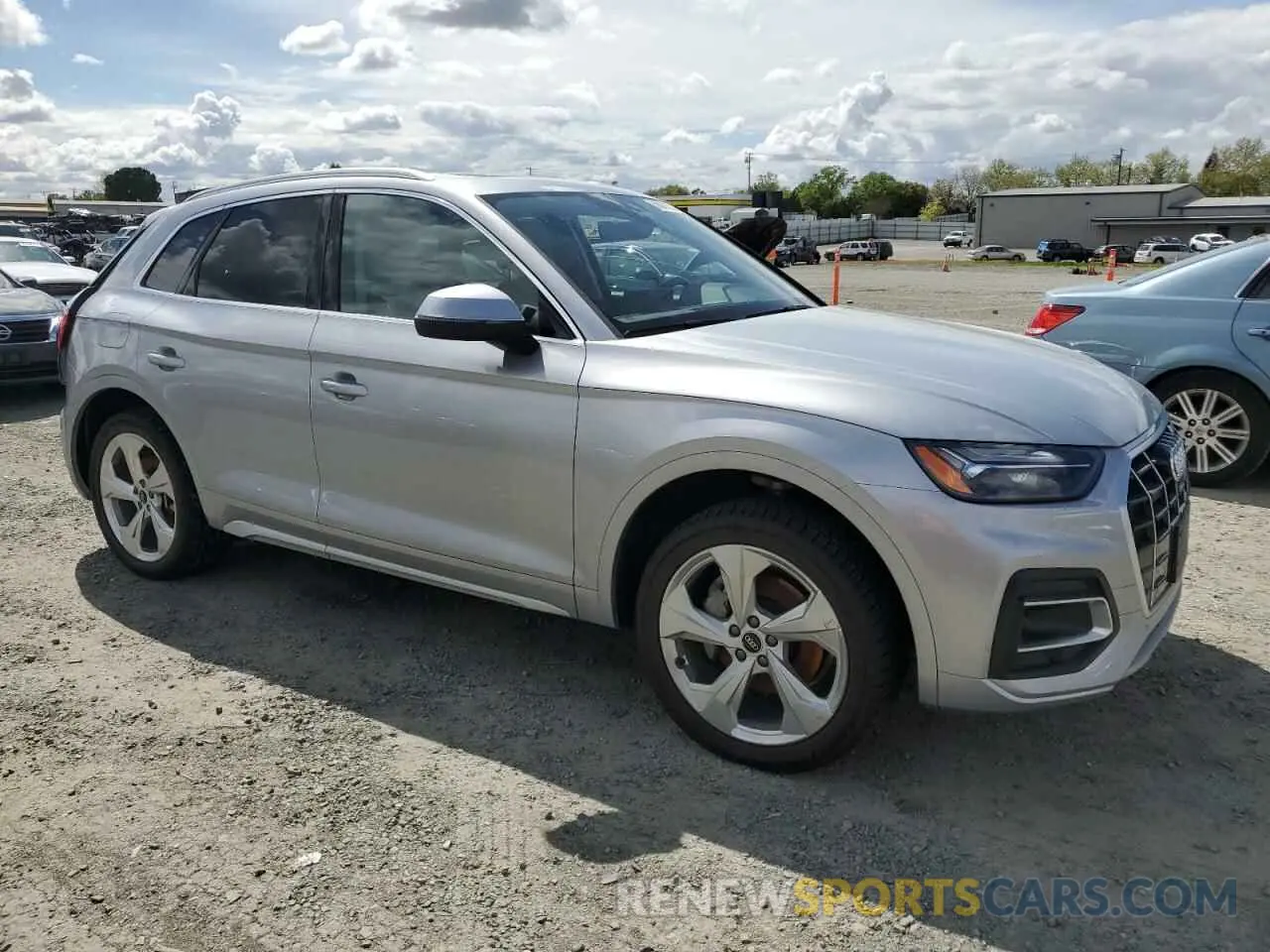 4 fotografías del automóvil dañado WA1BAAFY0M2034730 AUDI Q5 2021