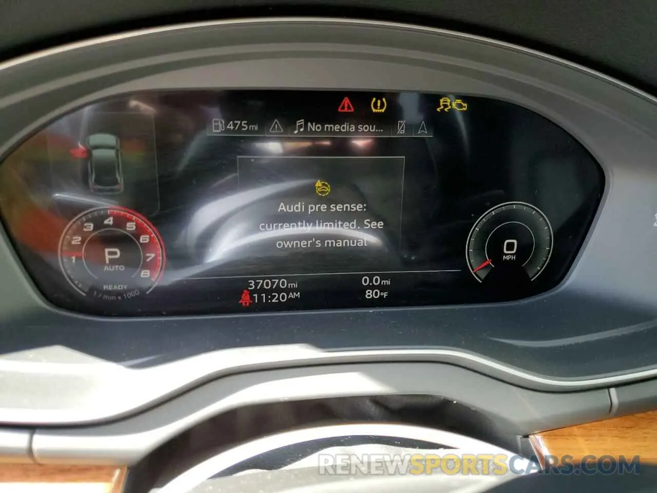 9 fotografías del automóvil dañado WA1BAAFY0M2052628 AUDI Q5 2021