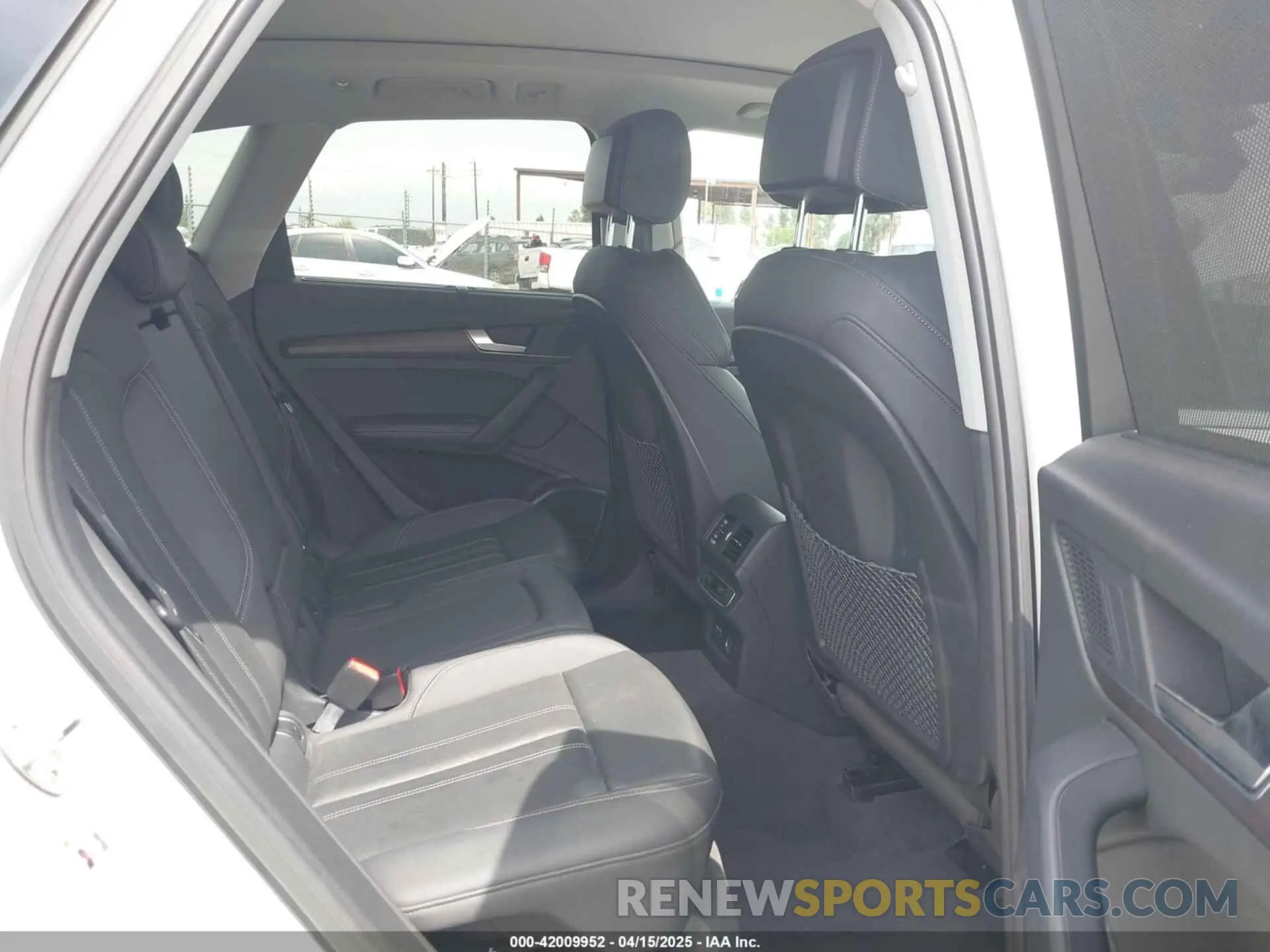 8 fotografías del automóvil dañado WA1BAAFY0M2069879 AUDI Q5 2021