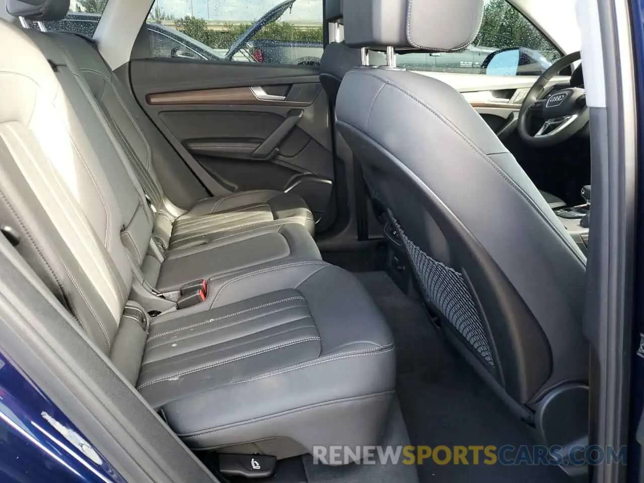 6 fotografías del automóvil dañado WA1BAAFY0M2111676 AUDI Q5 2021