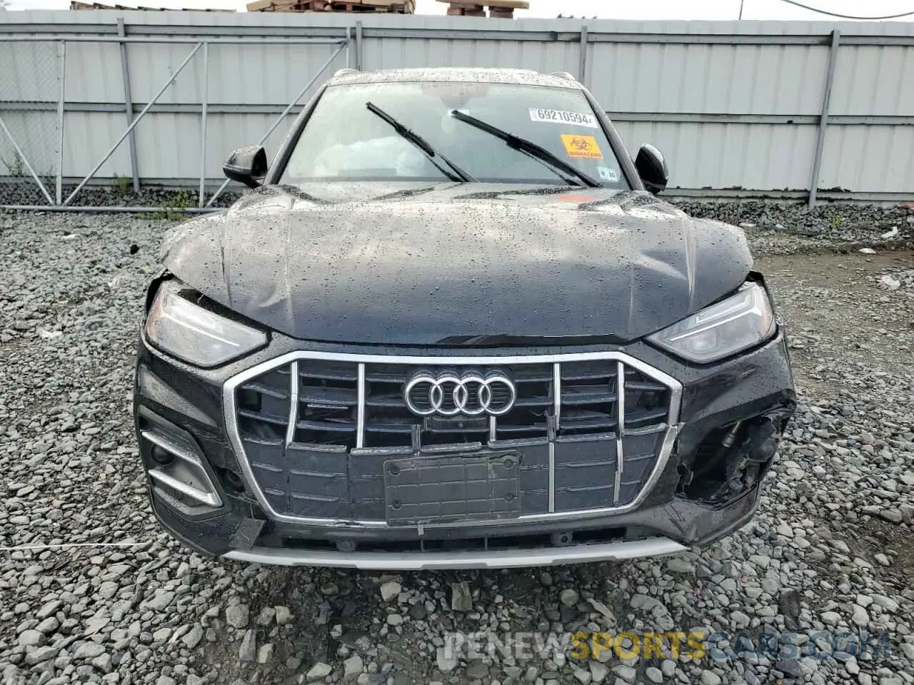 5 fotografías del automóvil dañado WA1BAAFY0M2140045 AUDI Q5 2021