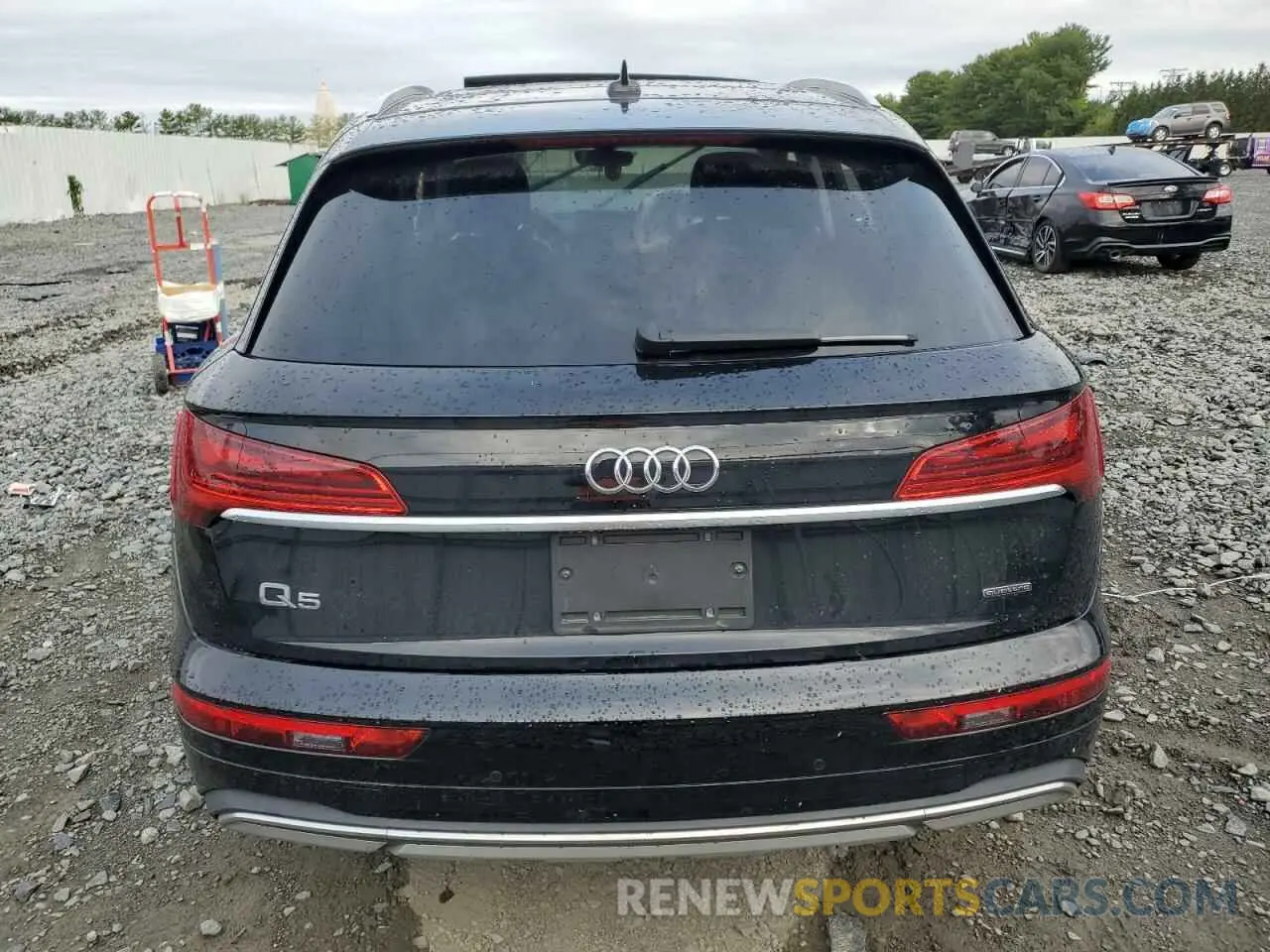 6 fotografías del automóvil dañado WA1BAAFY0M2140045 AUDI Q5 2021
