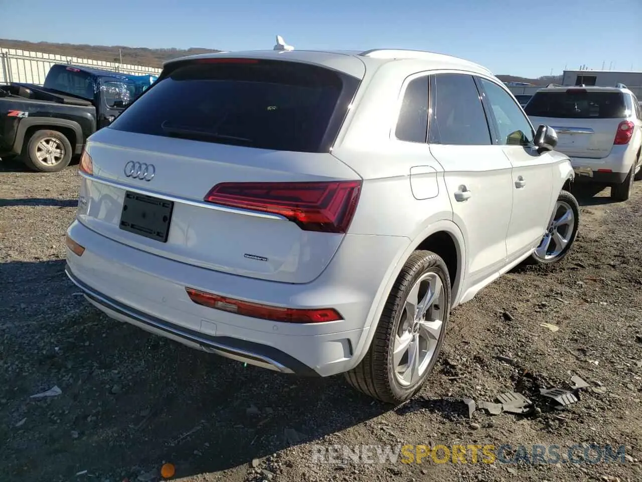 4 fotografías del automóvil dañado WA1BAAFY1M2058826 AUDI Q5 2021