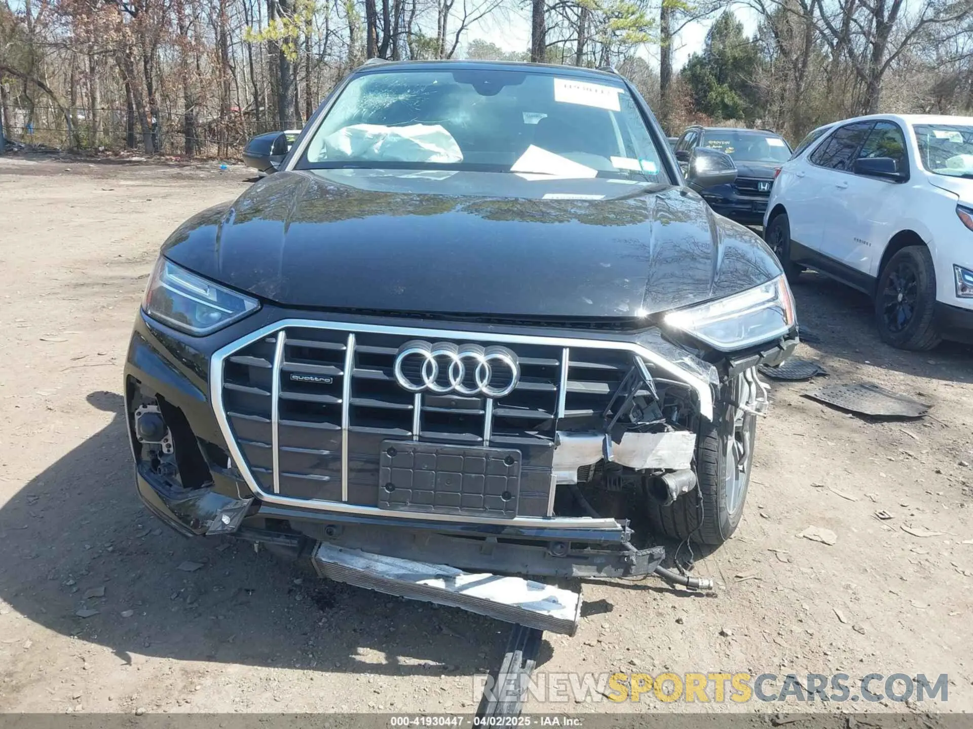 13 fotografías del automóvil dañado WA1BAAFY1M2082544 AUDI Q5 2021