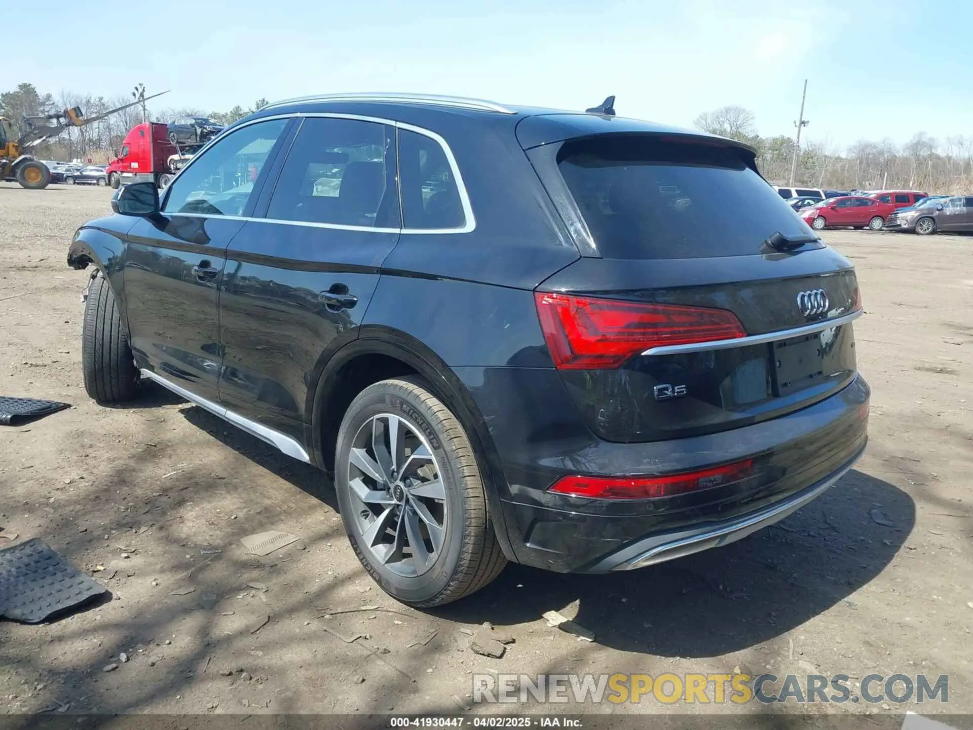 3 fotografías del automóvil dañado WA1BAAFY1M2082544 AUDI Q5 2021