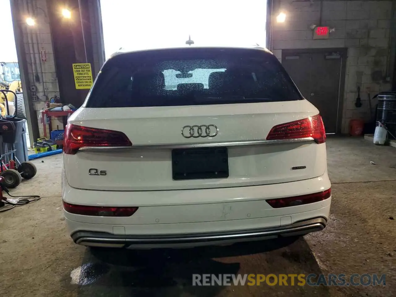6 fotografías del automóvil dañado WA1BAAFY1M2108916 AUDI Q5 2021