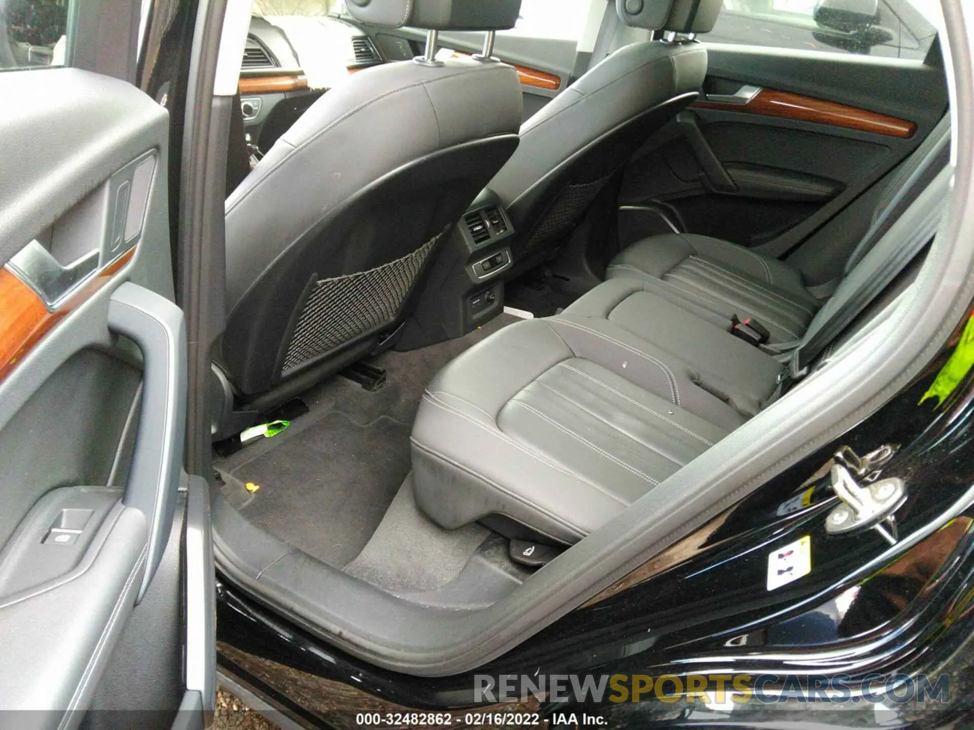 8 fotografías del automóvil dañado WA1BAAFY3M2015332 AUDI Q5 2021