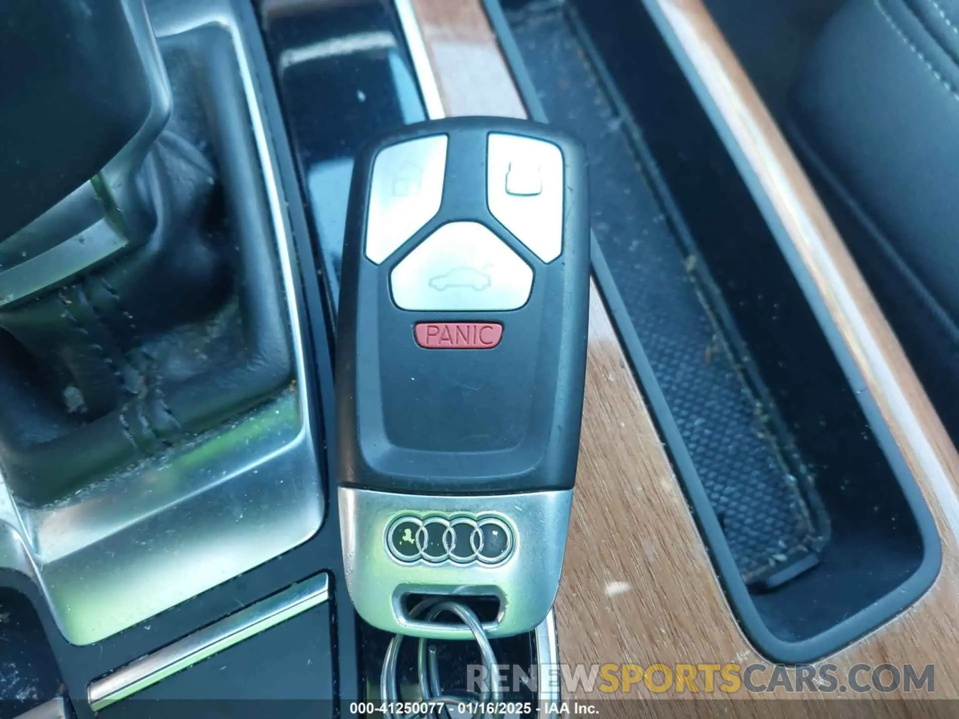 11 fotografías del automóvil dañado WA1BAAFY3M2085431 AUDI Q5 2021