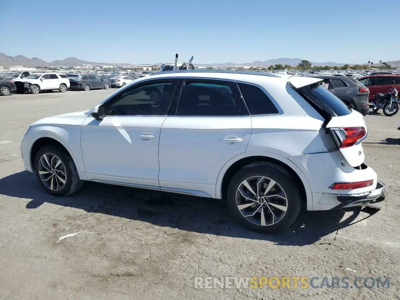 2 fotografías del automóvil dañado WA1BAAFY4M2017932 AUDI Q5 2021